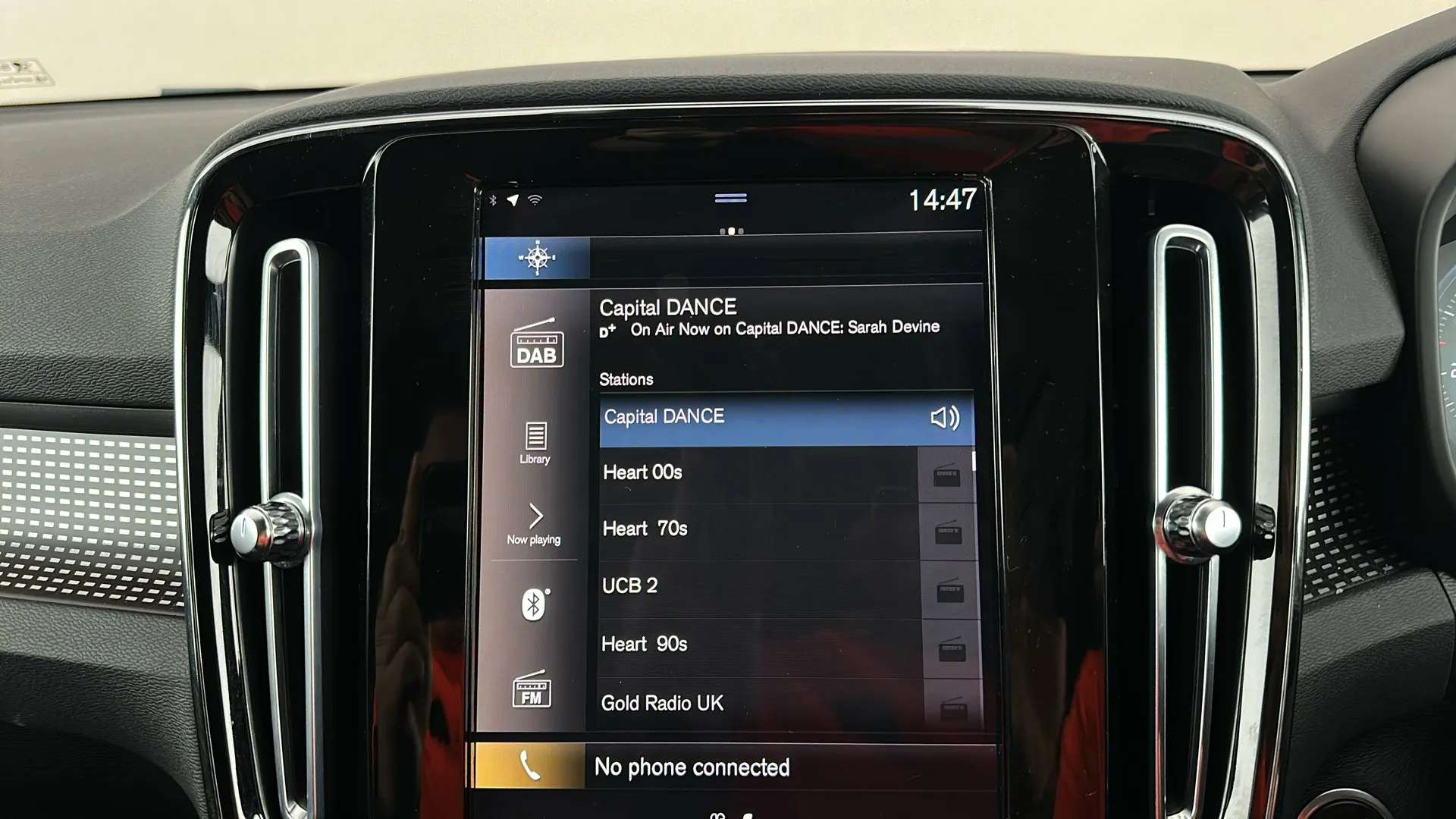 2021 VOLVO XC40 2021 VOLVO XC40