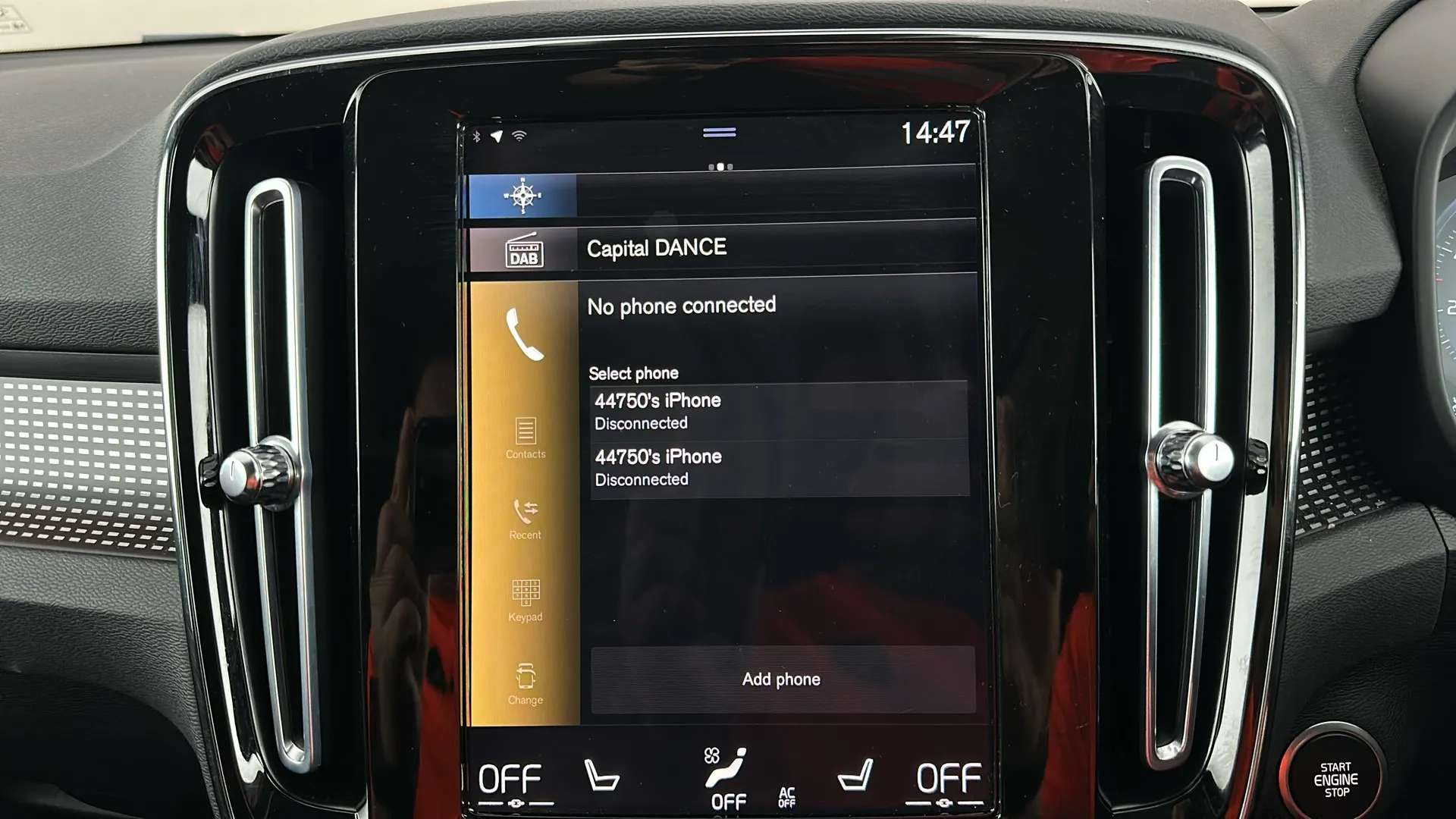 2021 VOLVO XC40 2021 VOLVO XC40