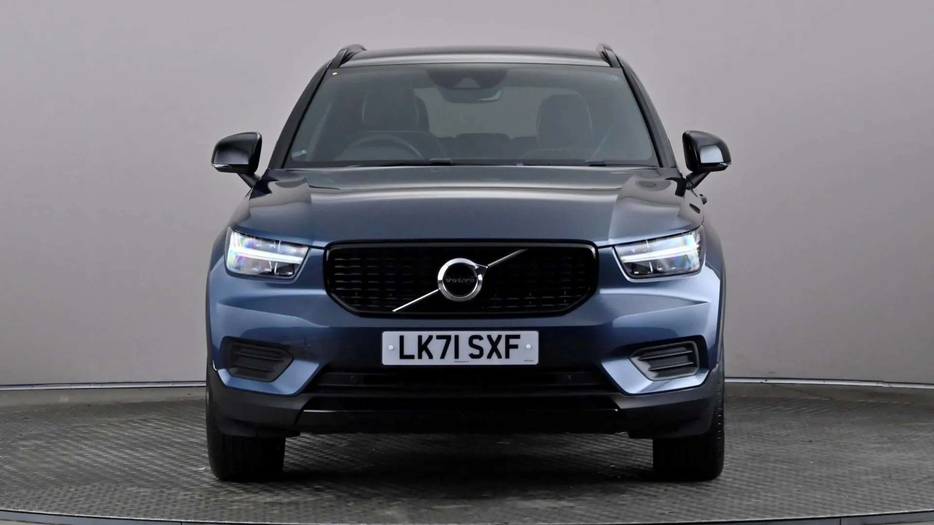 A 2021 VOLVO XC40 1.5 T4 Recharge PHEV R DESIGN Auto A 2021 VOLVO XC40 1.5 T4 Recharge PHEV R DESIGN Auto