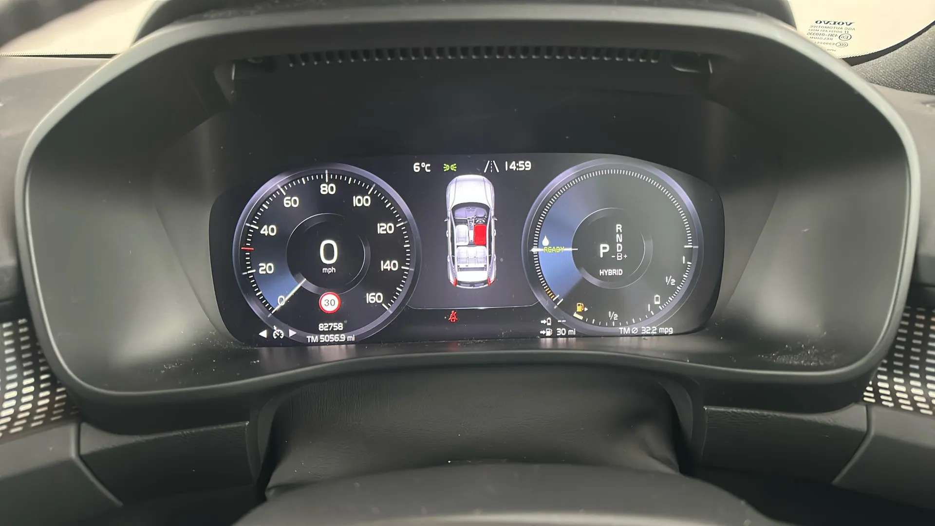 2020 VOLVO XC40 2020 VOLVO XC40