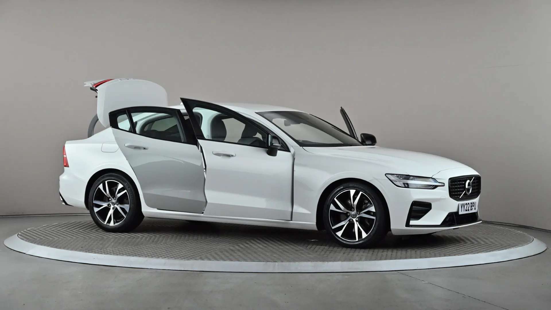 2022 VOLVO S60 2022 VOLVO S60