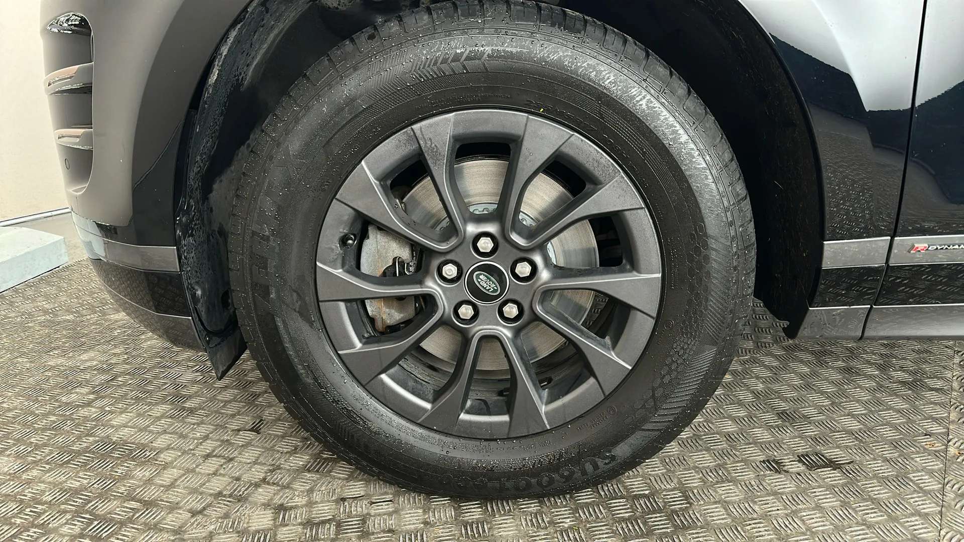 2019 LAND ROVER RANGE ROVER EVOQUE 2019 LAND ROVER RANGE ROVER EVOQUE