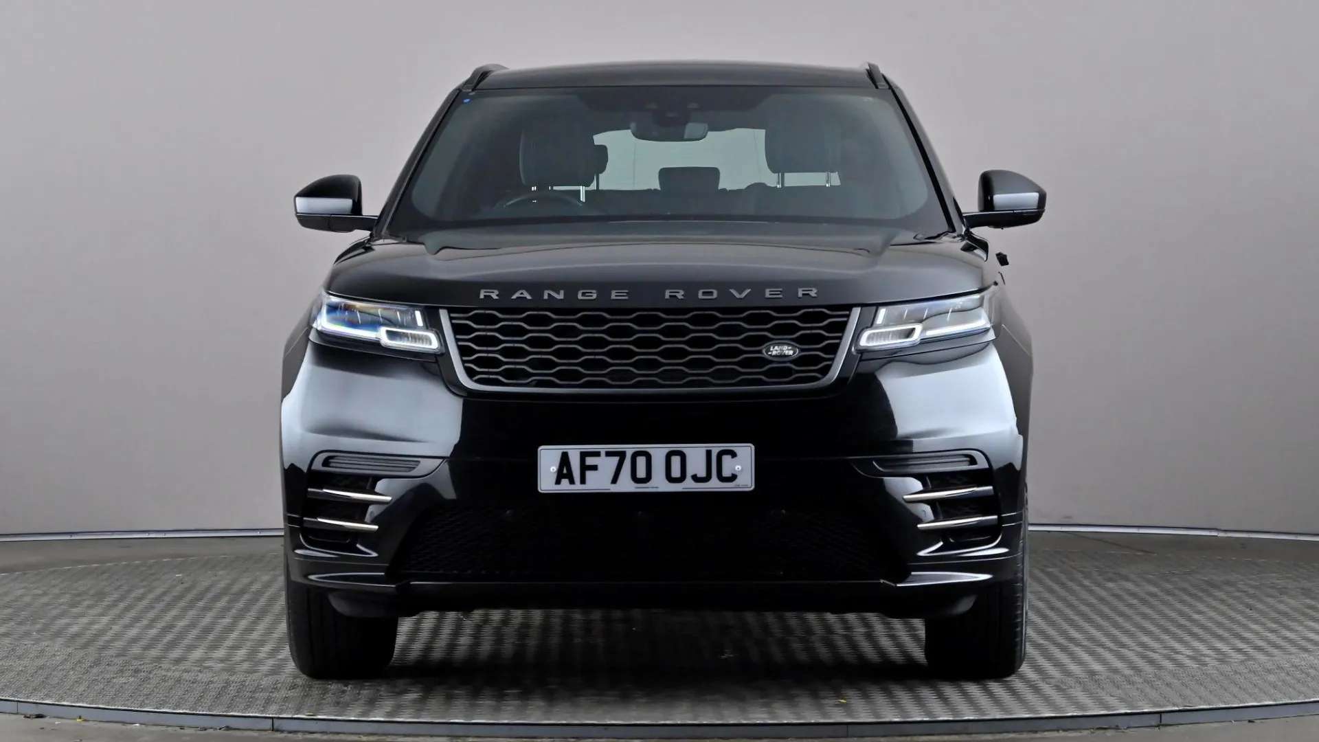 A 2020 LAND ROVER RANGE ROVER VELAR 2.0 P250 R-Dynamic Auto A 2020 LAND ROVER RANGE ROVER VELAR 2.0 P250 R-Dynamic Auto