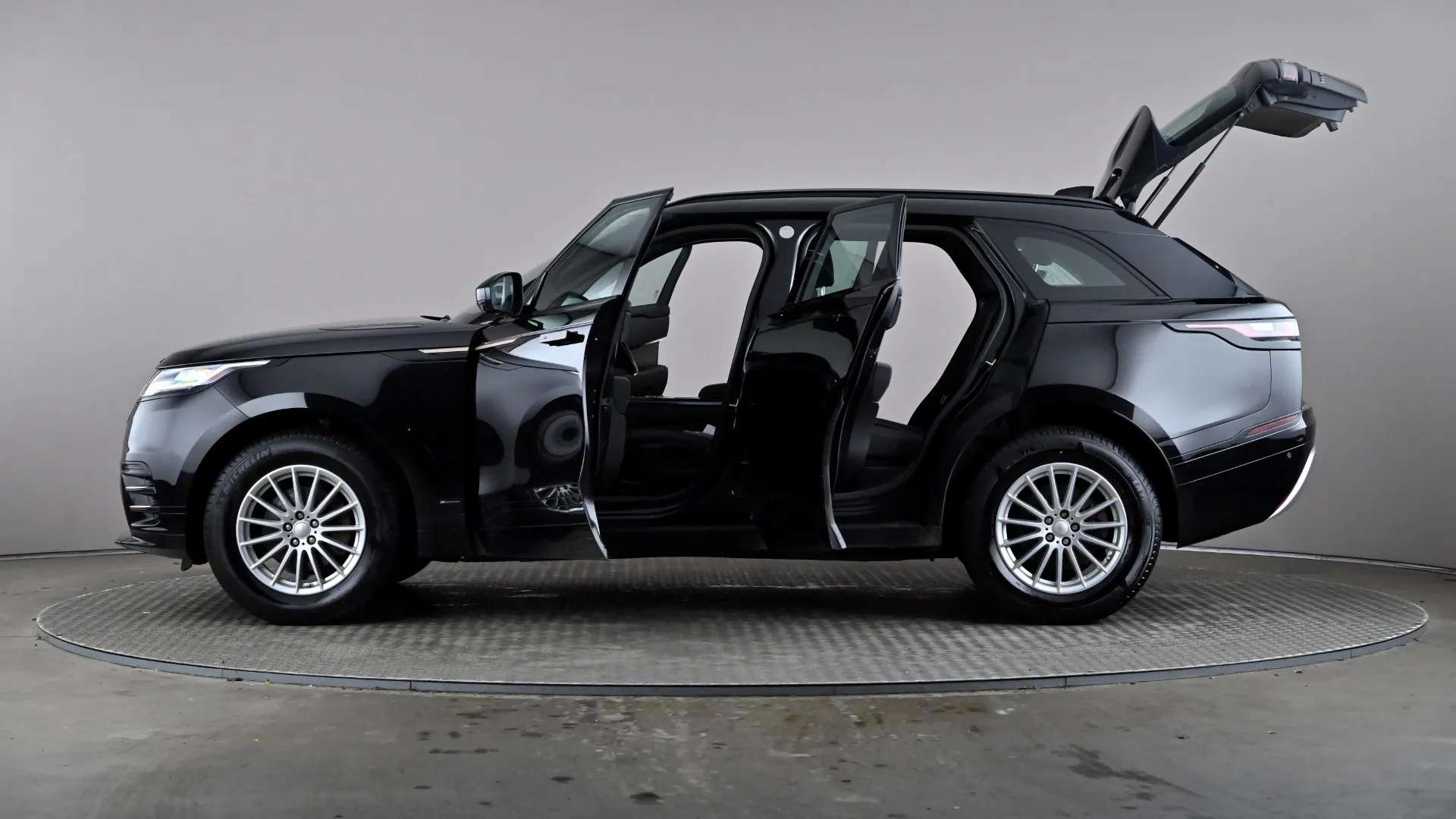 2020 LAND ROVER RANGE ROVER VELAR 2020 LAND ROVER RANGE ROVER VELAR