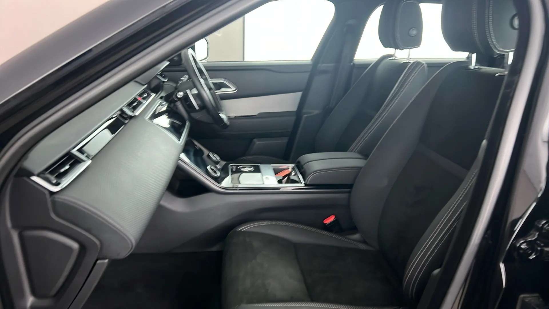 2020 LAND ROVER RANGE ROVER VELAR 2020 LAND ROVER RANGE ROVER VELAR