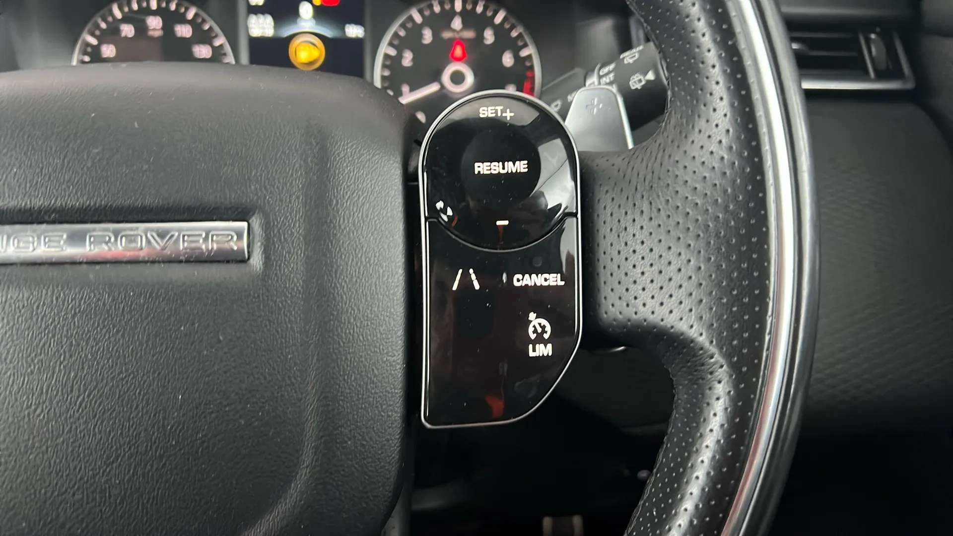 2020 LAND ROVER RANGE ROVER VELAR 2020 LAND ROVER RANGE ROVER VELAR