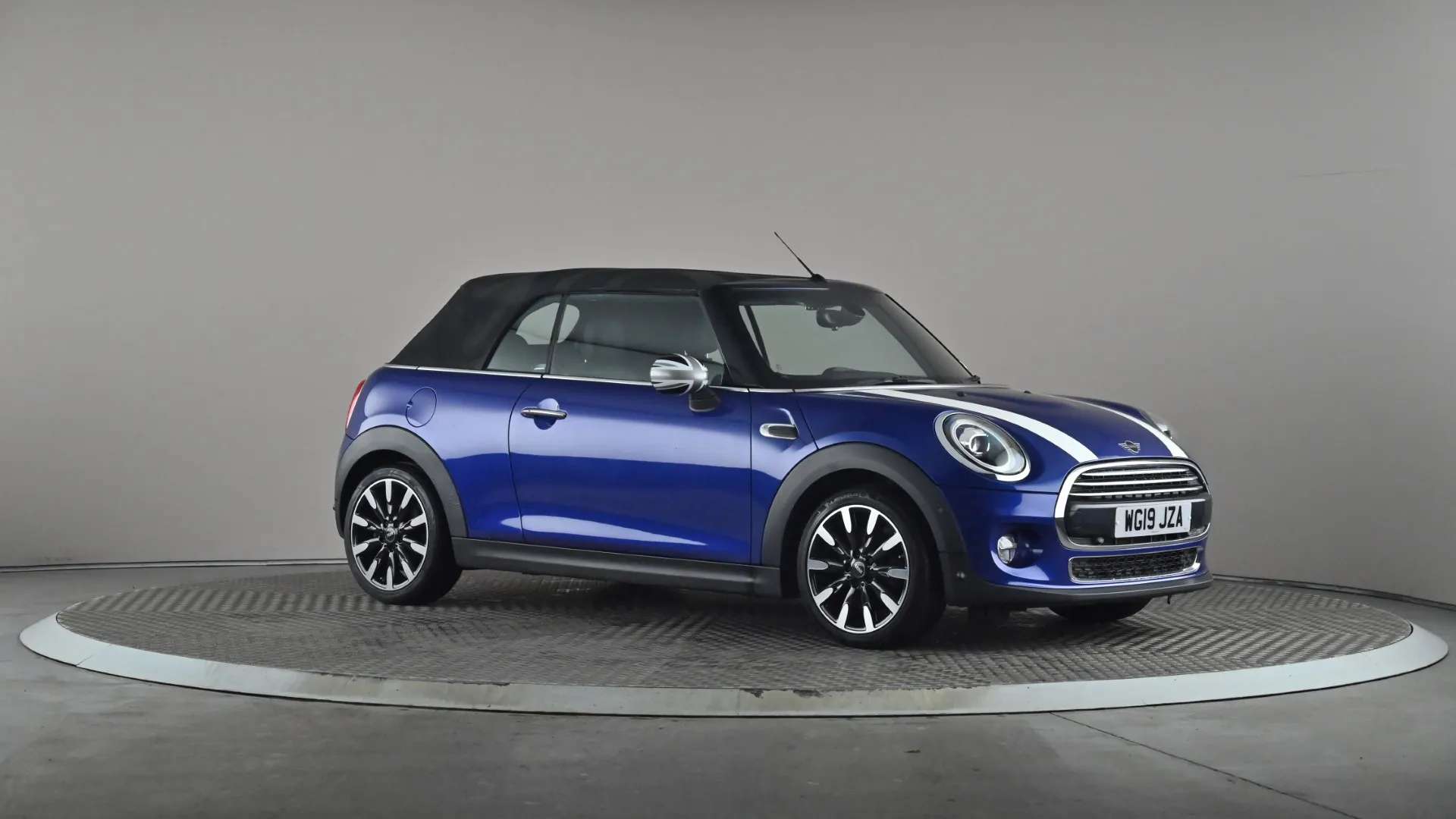 2019 MINI CONVERTIBLE 2019 MINI CONVERTIBLE