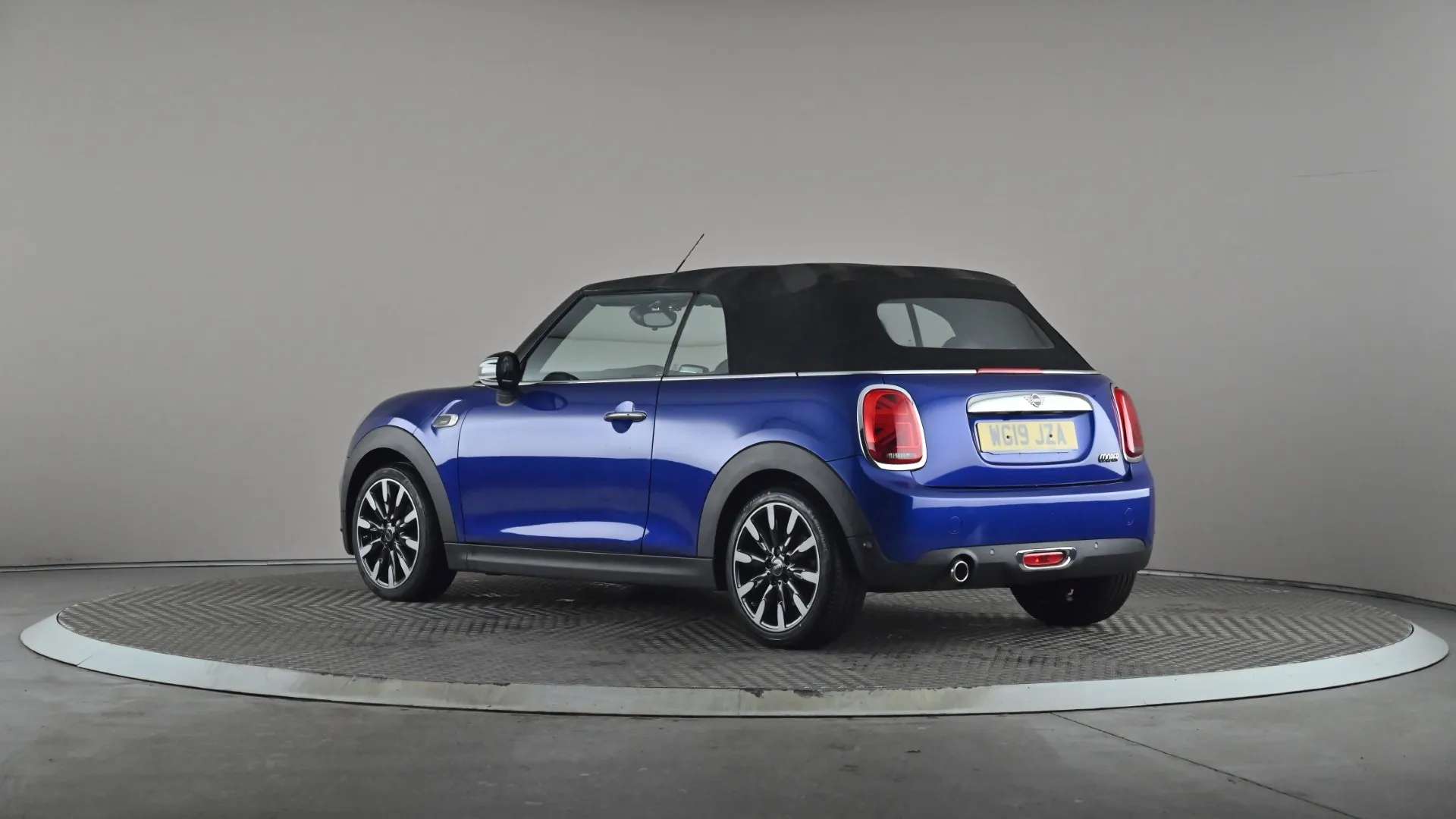 2019 MINI CONVERTIBLE 2019 MINI CONVERTIBLE