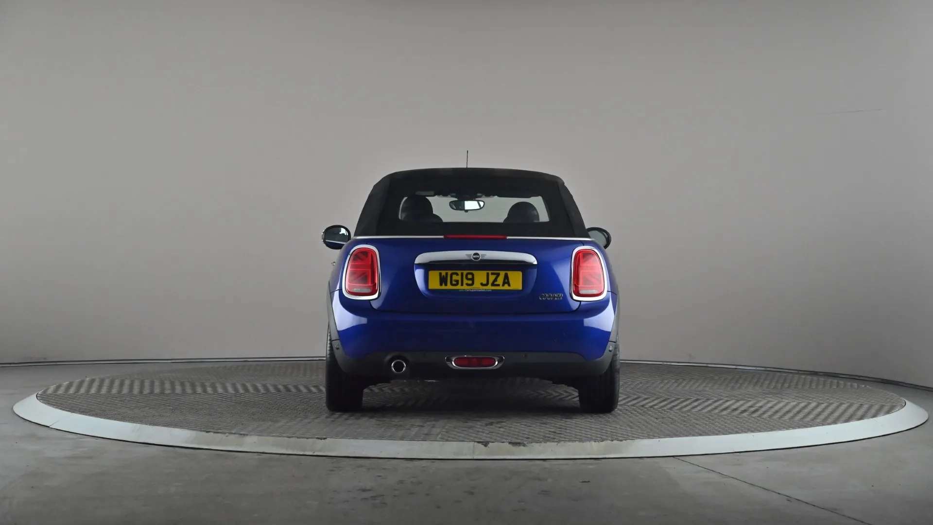 2019 MINI CONVERTIBLE 2019 MINI CONVERTIBLE
