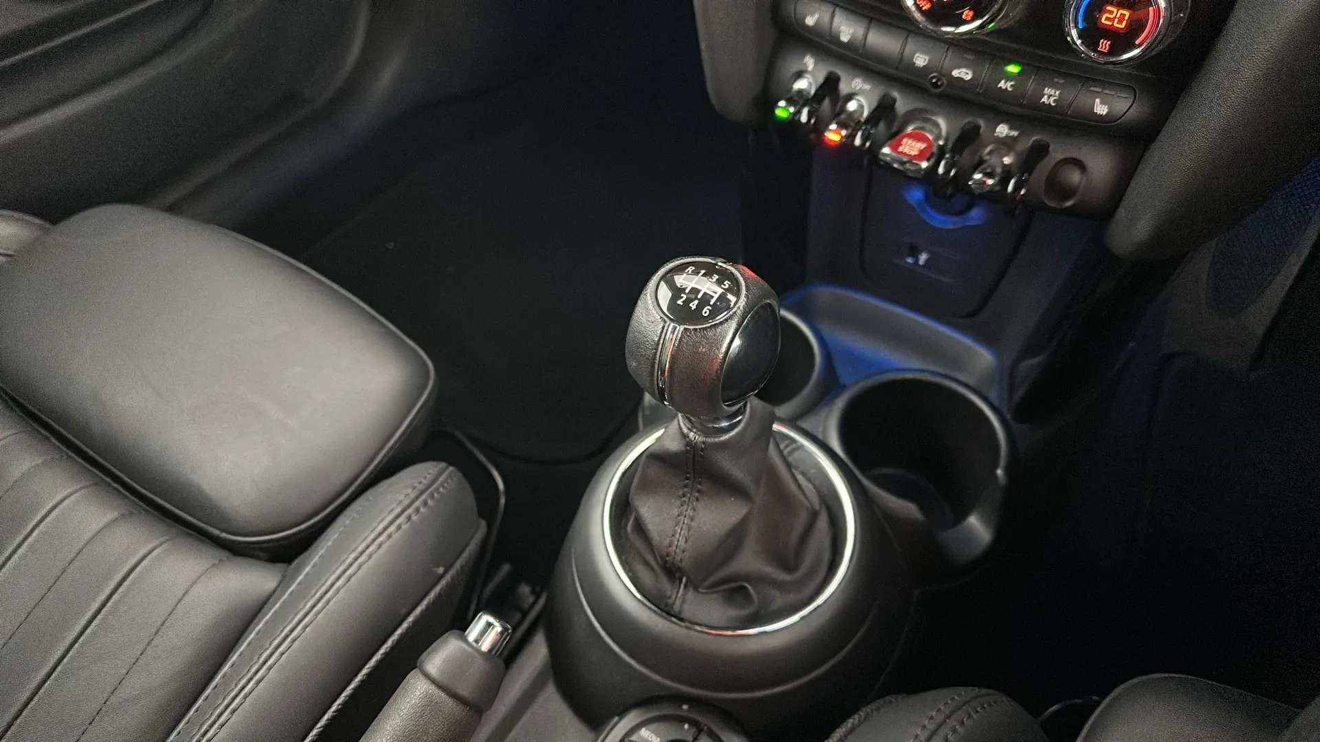 2019 MINI CONVERTIBLE 2019 MINI CONVERTIBLE