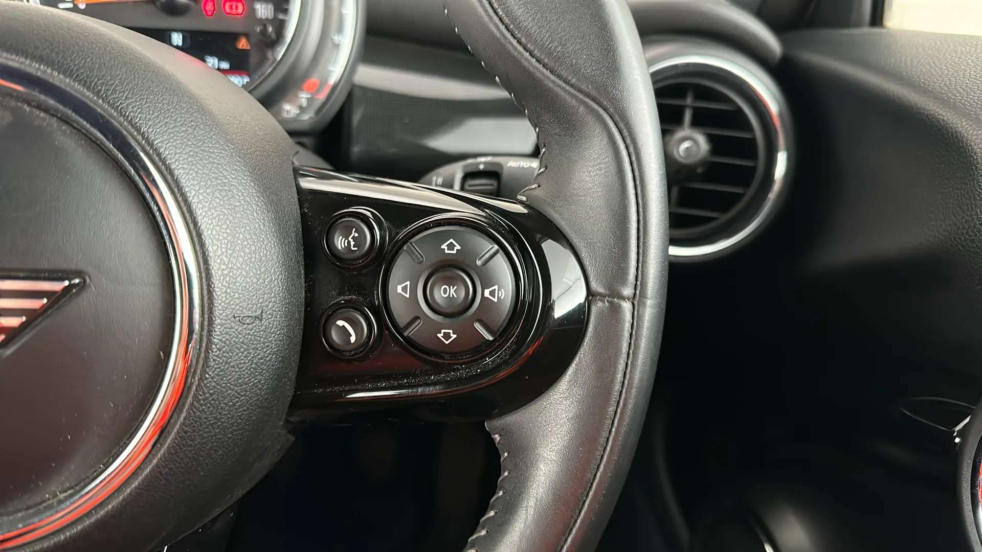 2019 MINI CONVERTIBLE 2019 MINI CONVERTIBLE