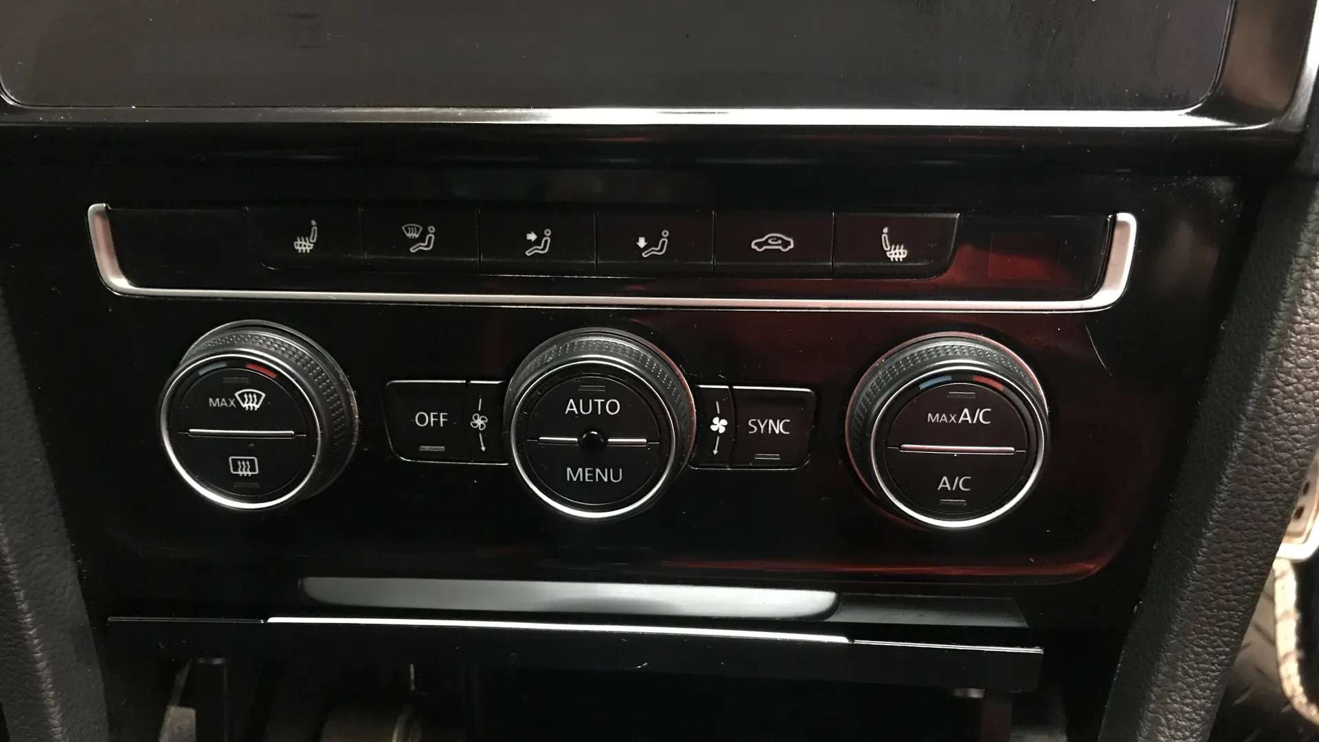 2020 VOLKSWAGEN GOLF 2020 VOLKSWAGEN GOLF