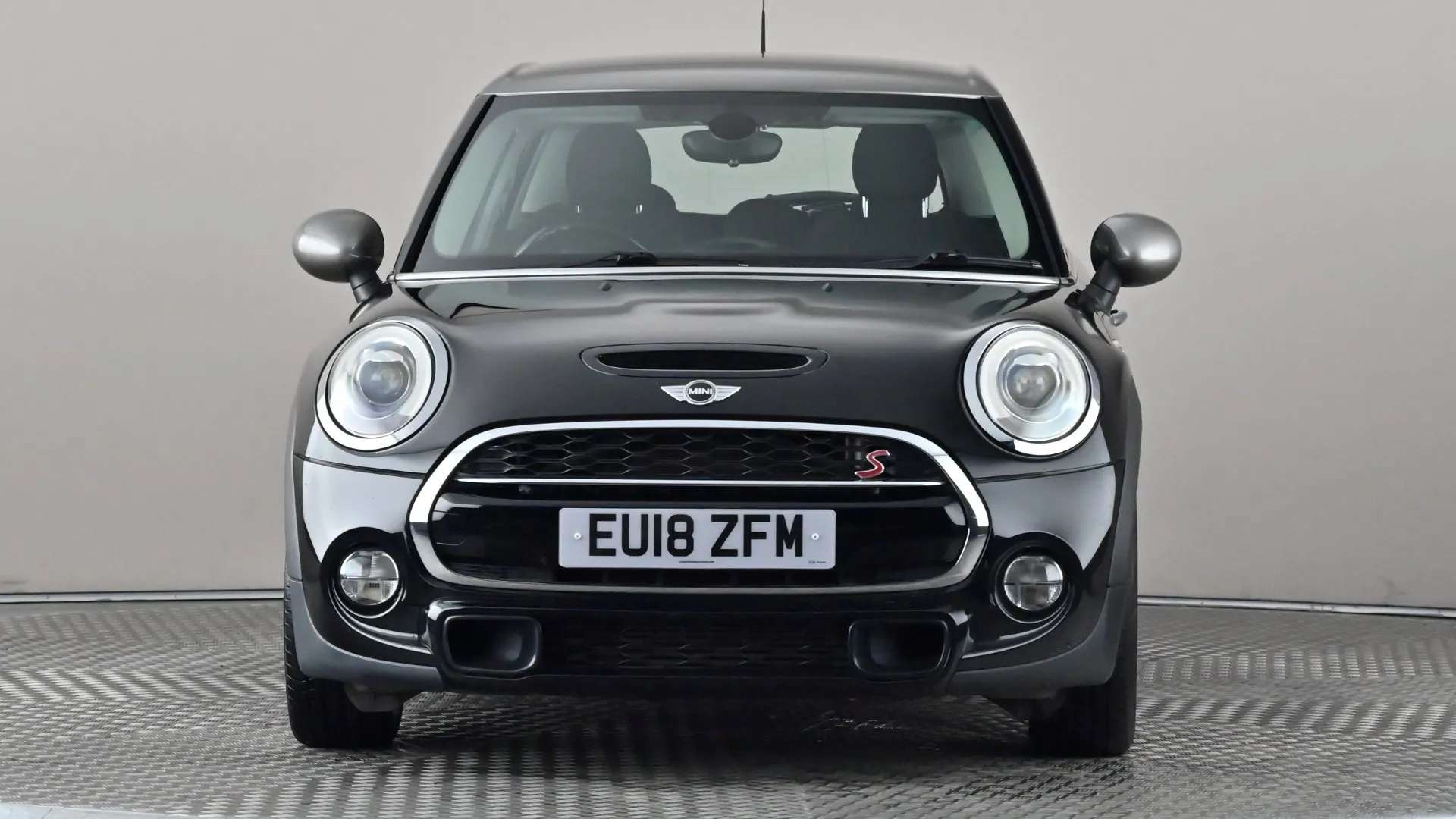 A 2018 MINI HATCH 2.0 Cooper S Seven Auto A 2018 MINI HATCH 2.0 Cooper S Seven Auto