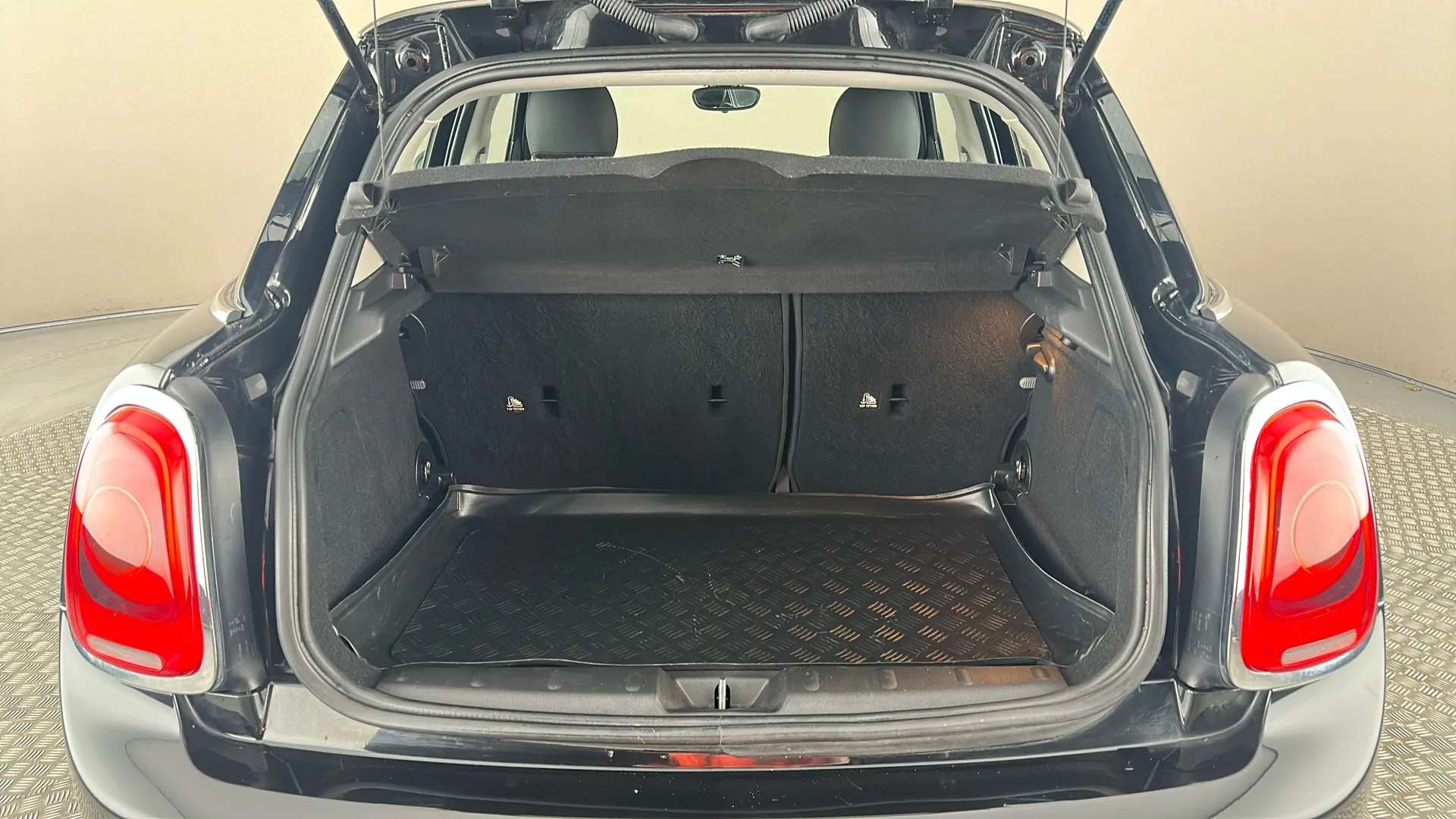 2018 MINI HATCH 2018 MINI HATCH