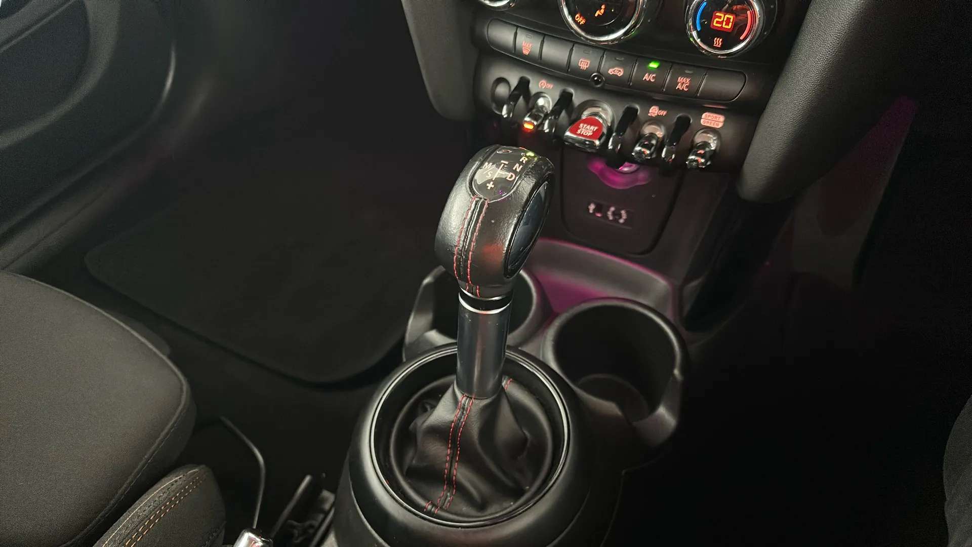 2018 MINI HATCH 2018 MINI HATCH