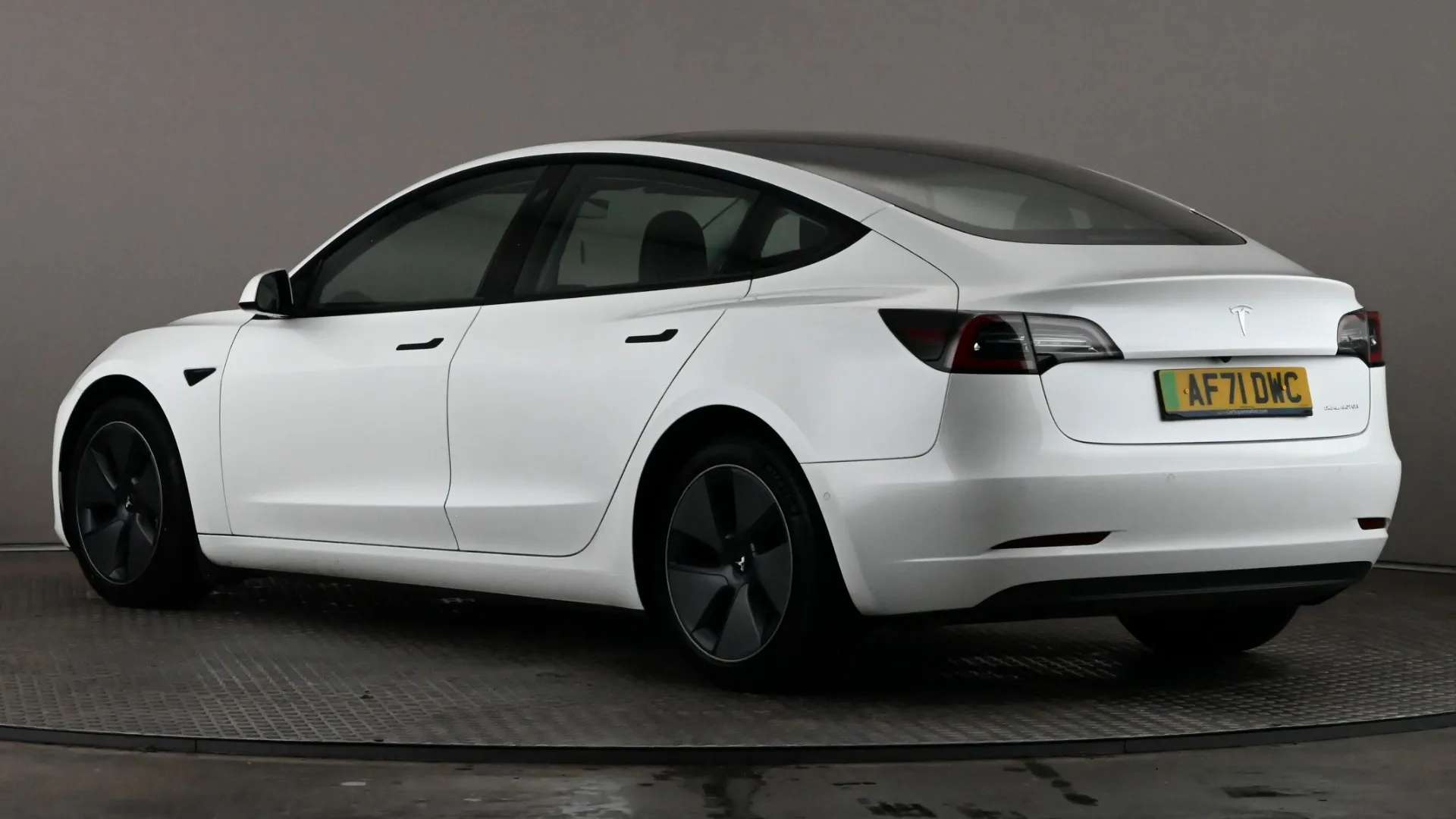 A 2021 TESLA MODEL 3 Long Range AWD Auto A 2021 TESLA MODEL 3 Long Range AWD Auto