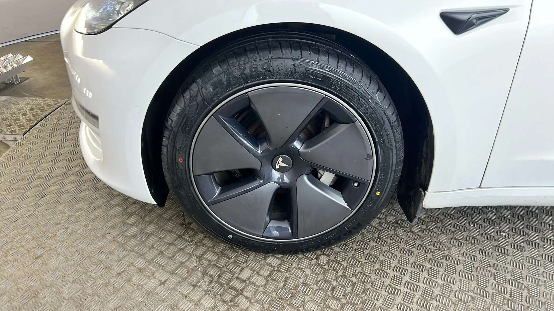 2021 TESLA MODEL 3 2021 TESLA MODEL 3