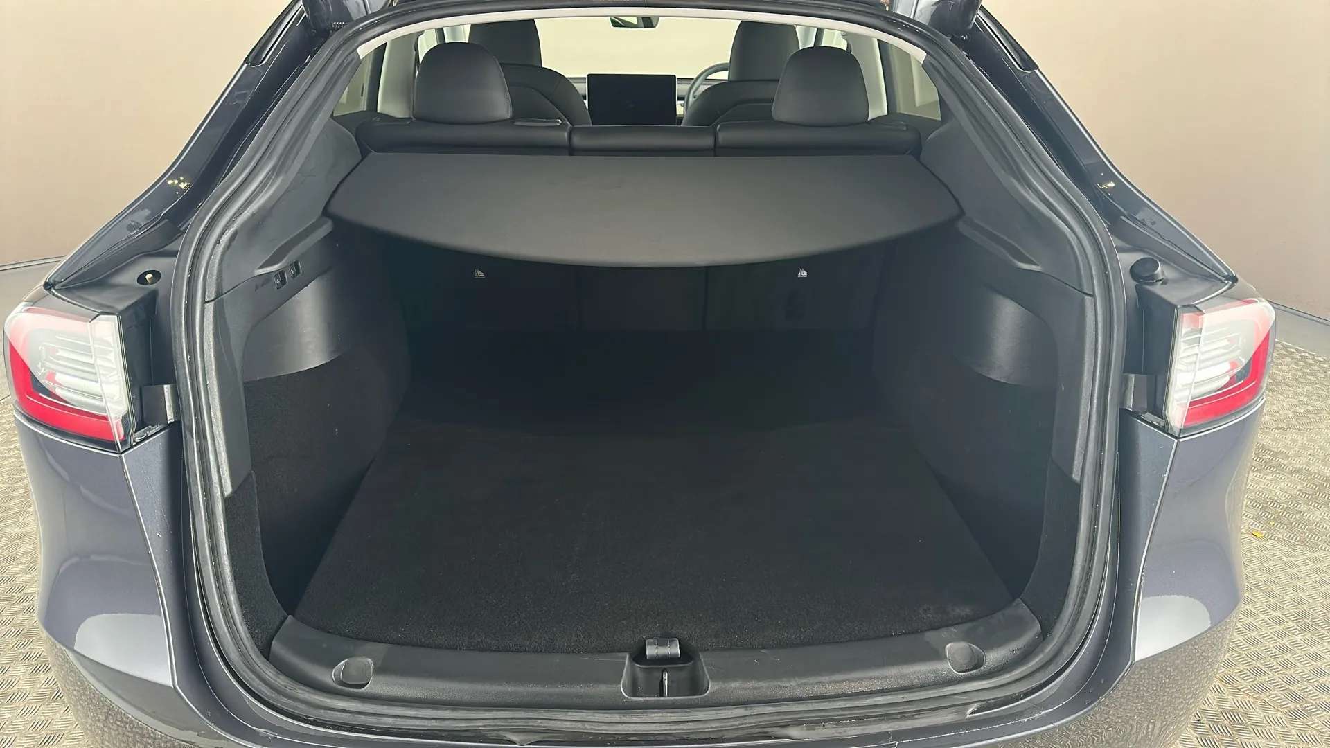 2022 TESLA MODEL Y 2022 TESLA MODEL Y