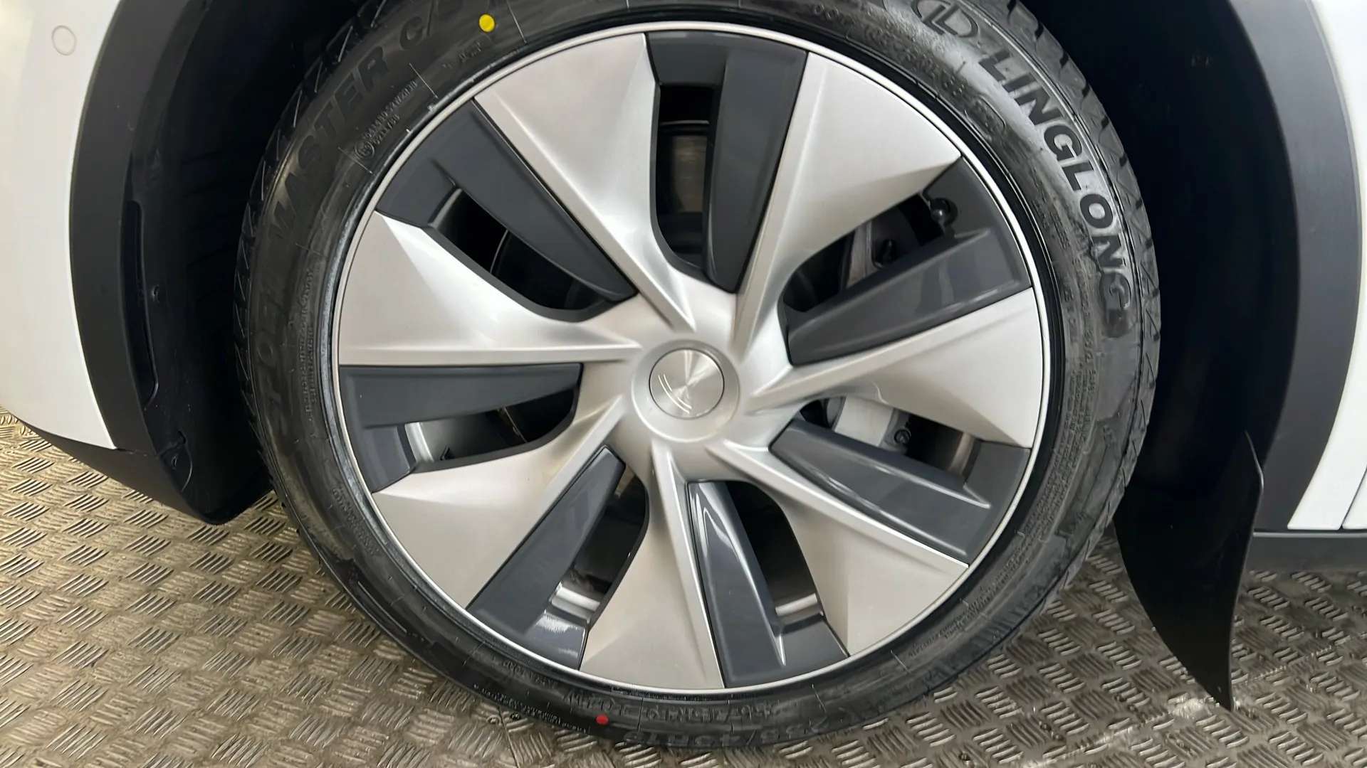 2022 TESLA MODEL Y 2022 TESLA MODEL Y