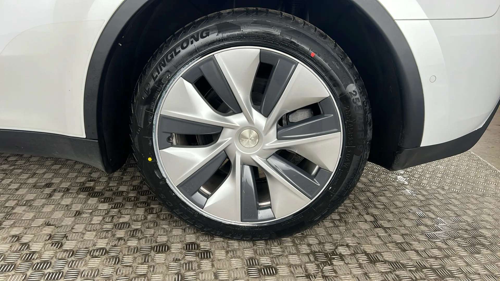 2022 TESLA MODEL Y 2022 TESLA MODEL Y