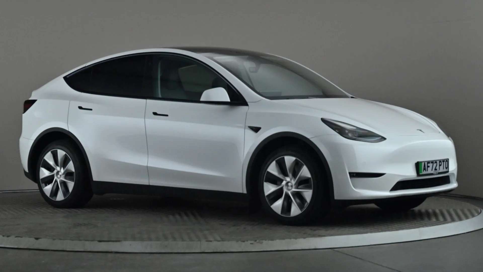 A 2022 TESLA MODEL Y Long Range AWD Auto A 2022 TESLA MODEL Y Long Range AWD Auto