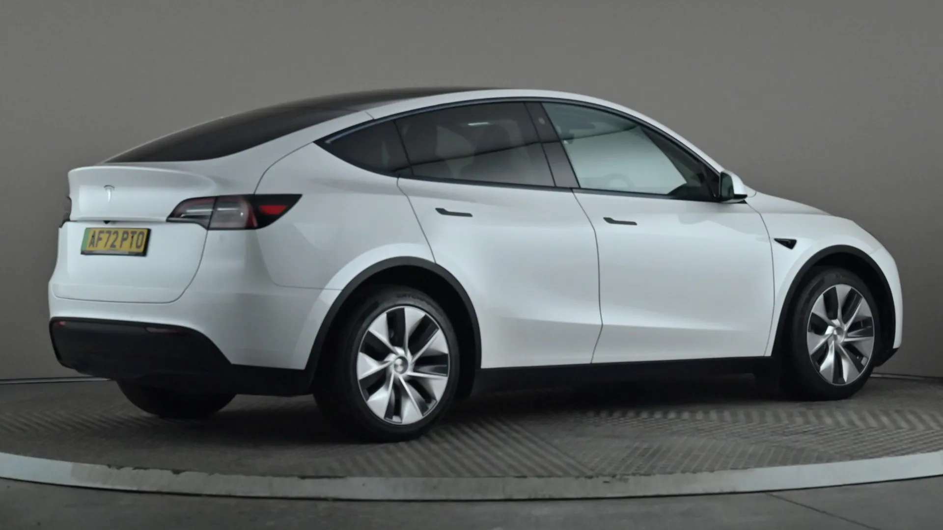 2022 TESLA MODEL Y 2022 TESLA MODEL Y