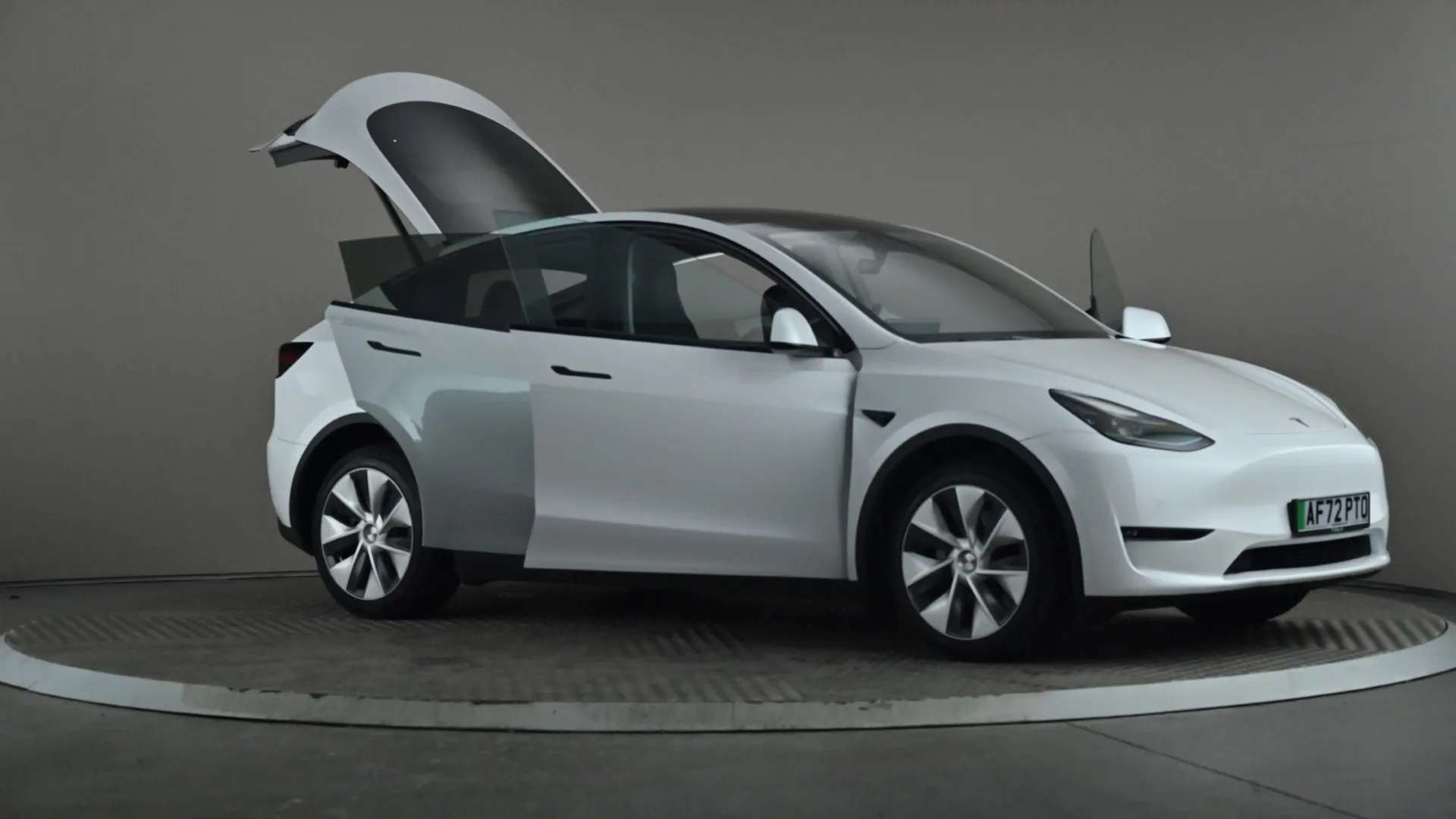 2022 TESLA MODEL Y 2022 TESLA MODEL Y