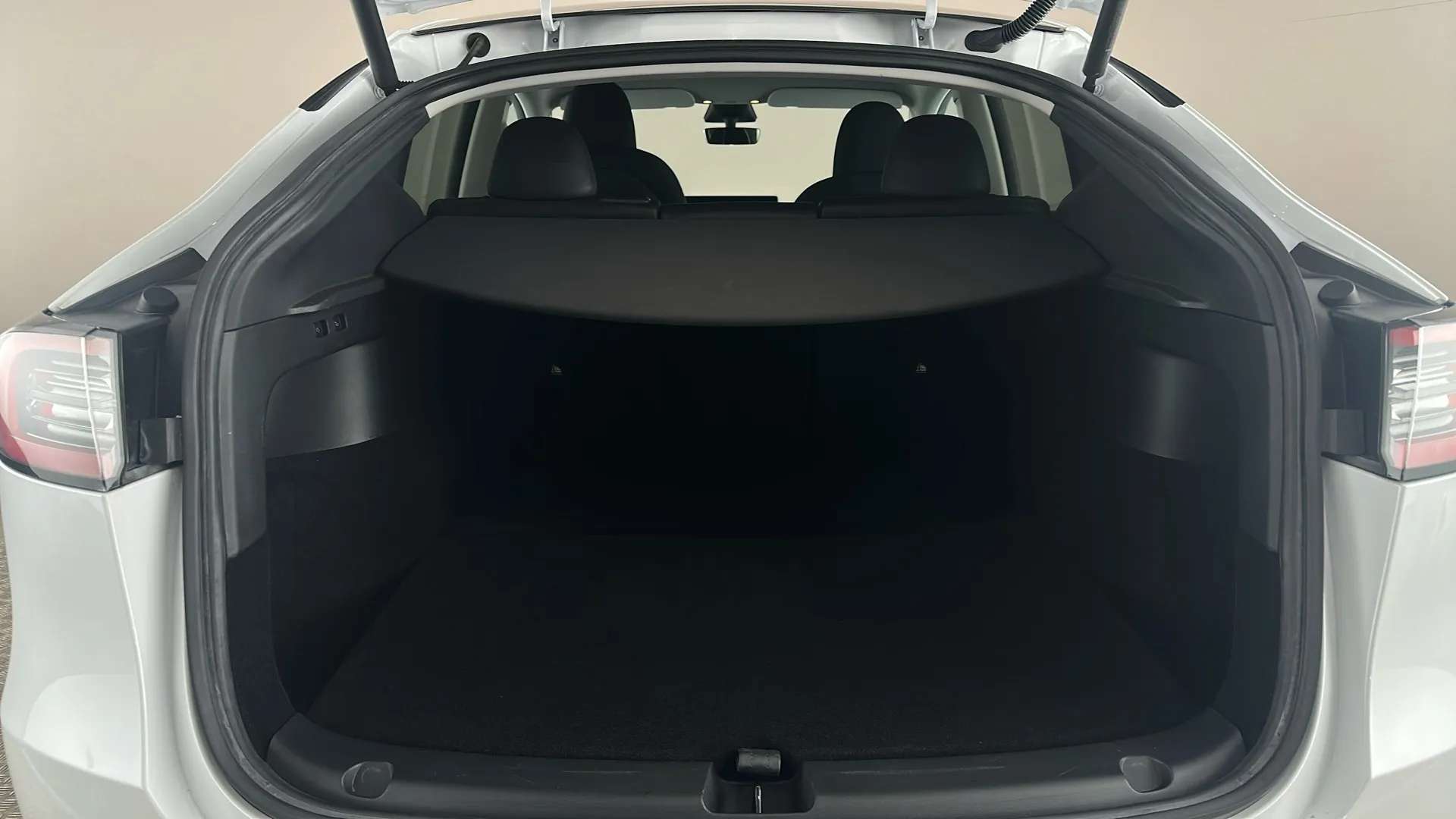 2022 TESLA MODEL Y 2022 TESLA MODEL Y