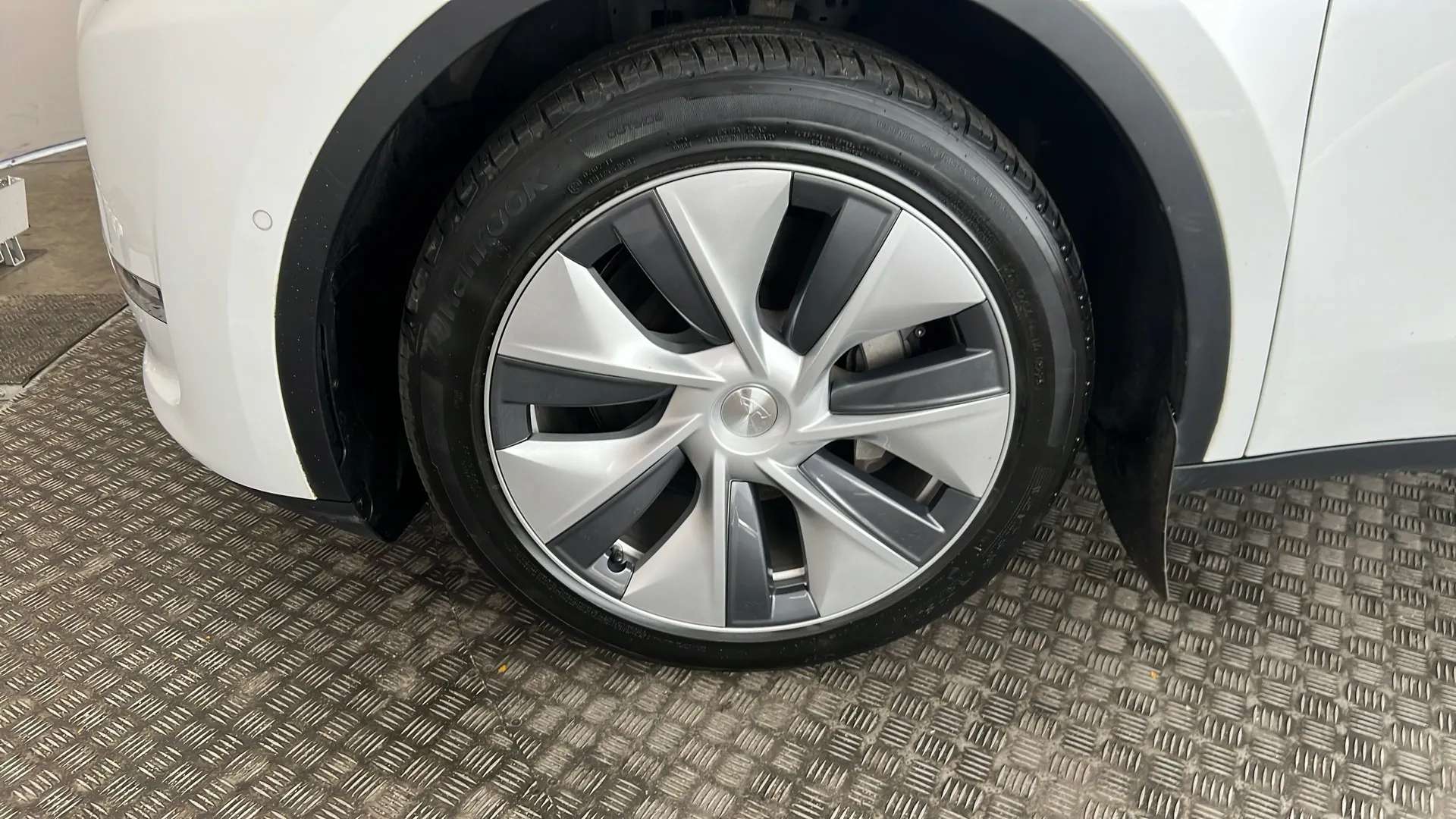 2022 TESLA MODEL Y 2022 TESLA MODEL Y