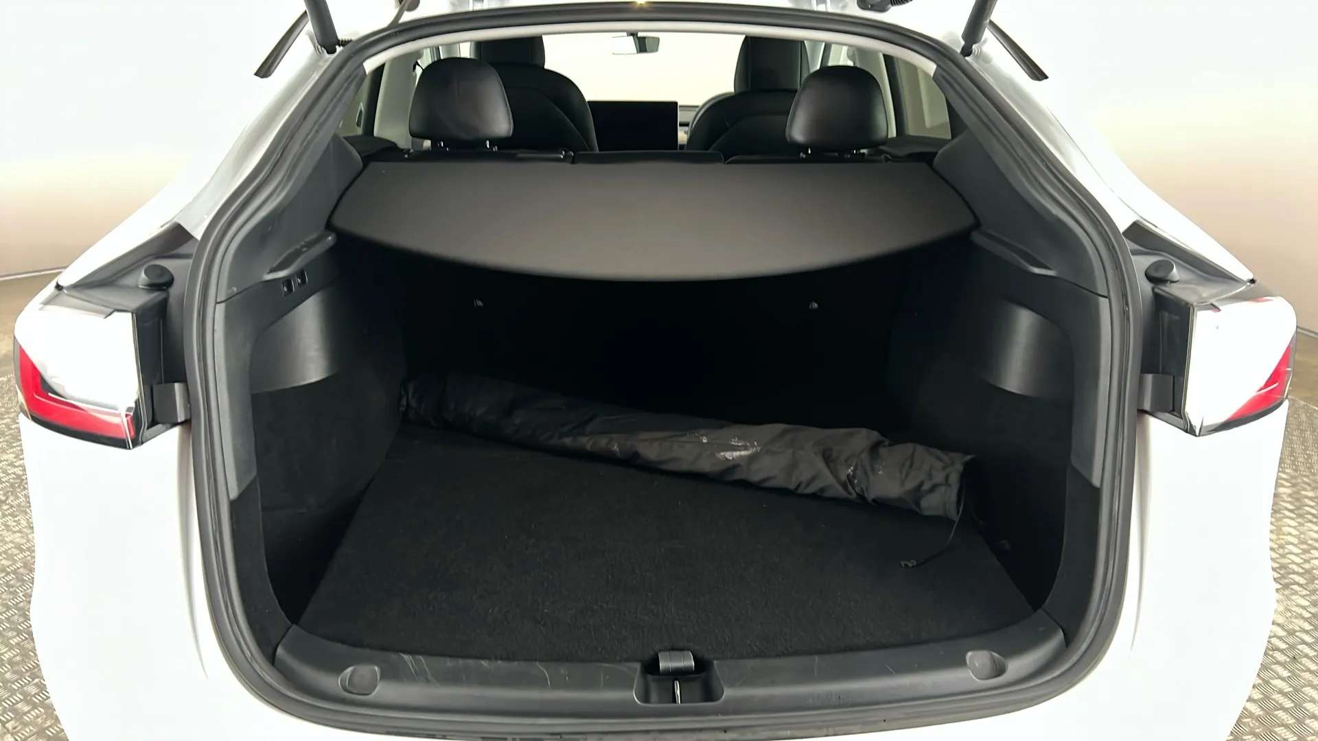 2022 TESLA MODEL Y 2022 TESLA MODEL Y