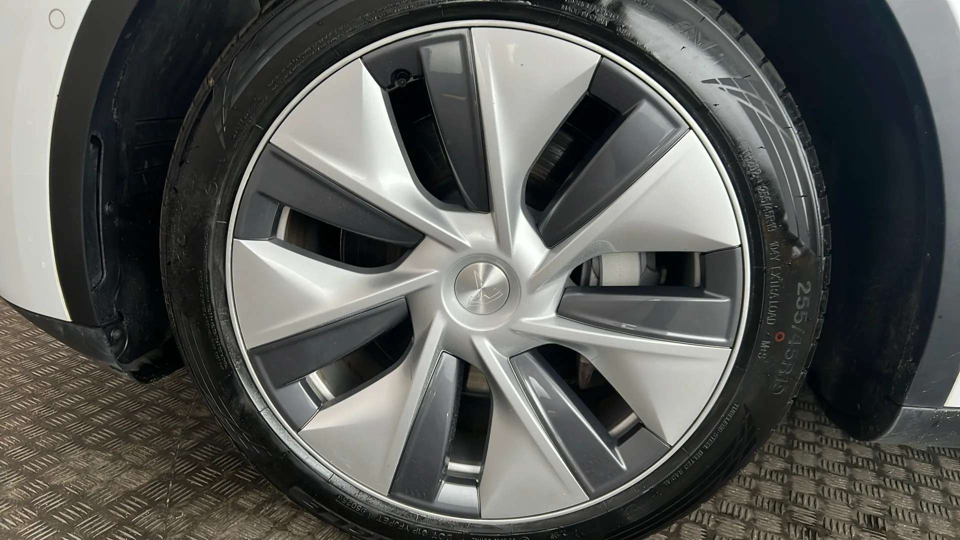2022 TESLA MODEL Y 2022 TESLA MODEL Y