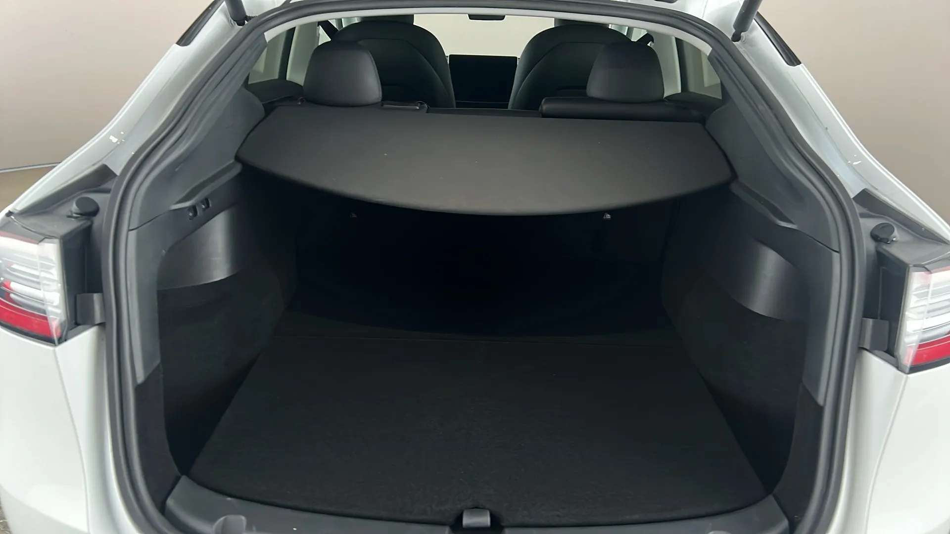 2022 TESLA MODEL Y 2022 TESLA MODEL Y