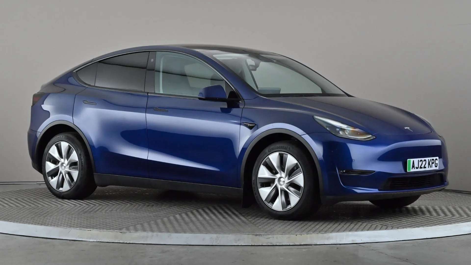 A 2022 TESLA MODEL Y Long Range AWD Auto A 2022 TESLA MODEL Y Long Range AWD Auto