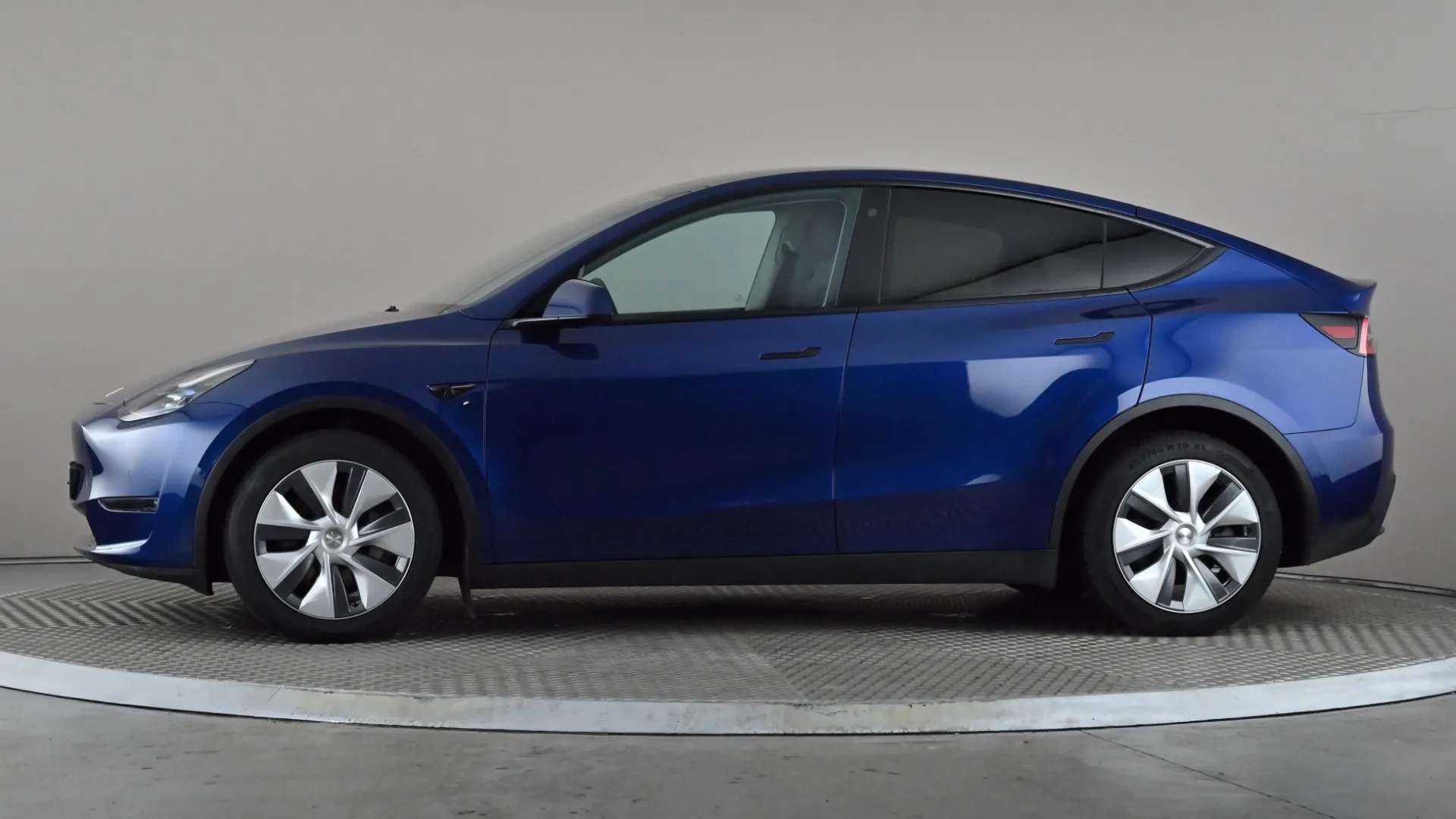 A 2022 TESLA MODEL Y Long Range AWD Auto A 2022 TESLA MODEL Y Long Range AWD Auto