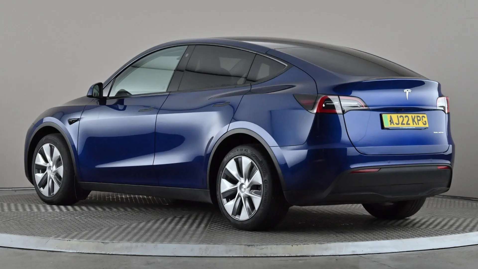 A 2022 TESLA MODEL Y Long Range AWD Auto A 2022 TESLA MODEL Y Long Range AWD Auto