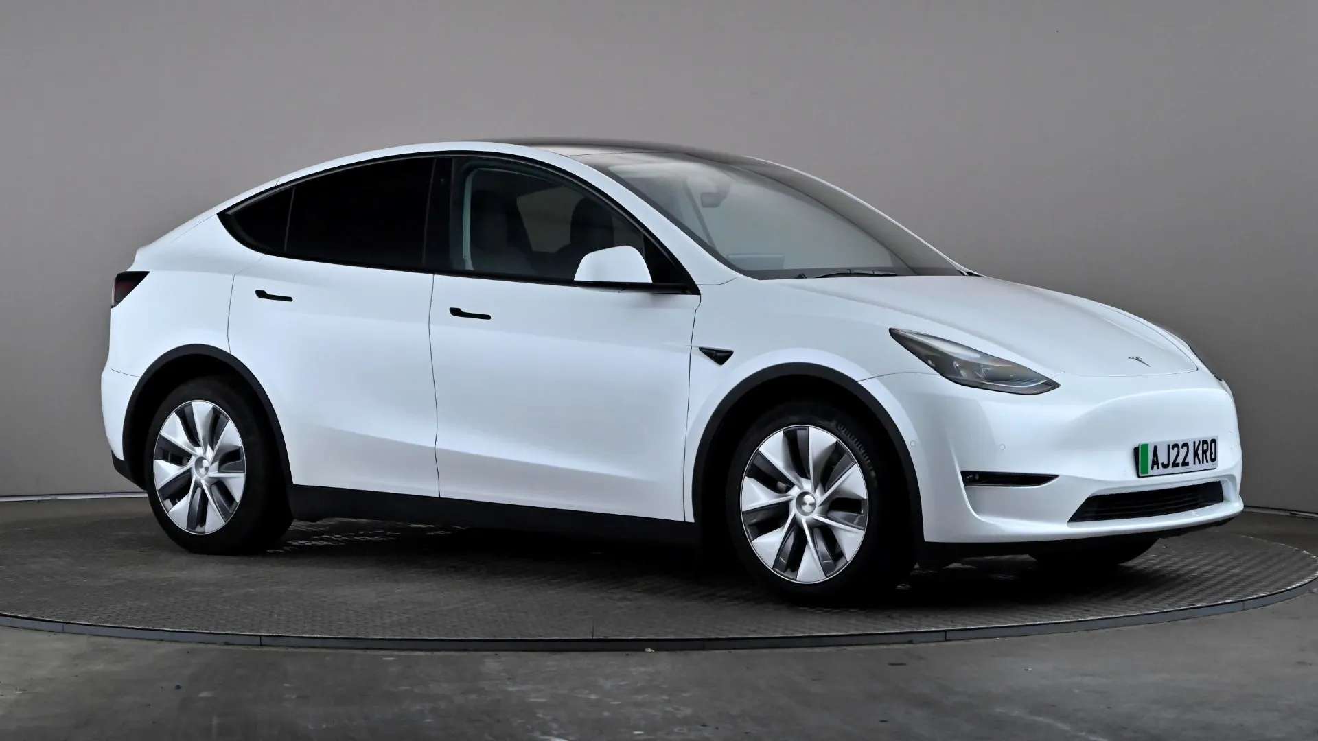 A 2022 TESLA MODEL Y Long Range AWD Auto A 2022 TESLA MODEL Y Long Range AWD Auto