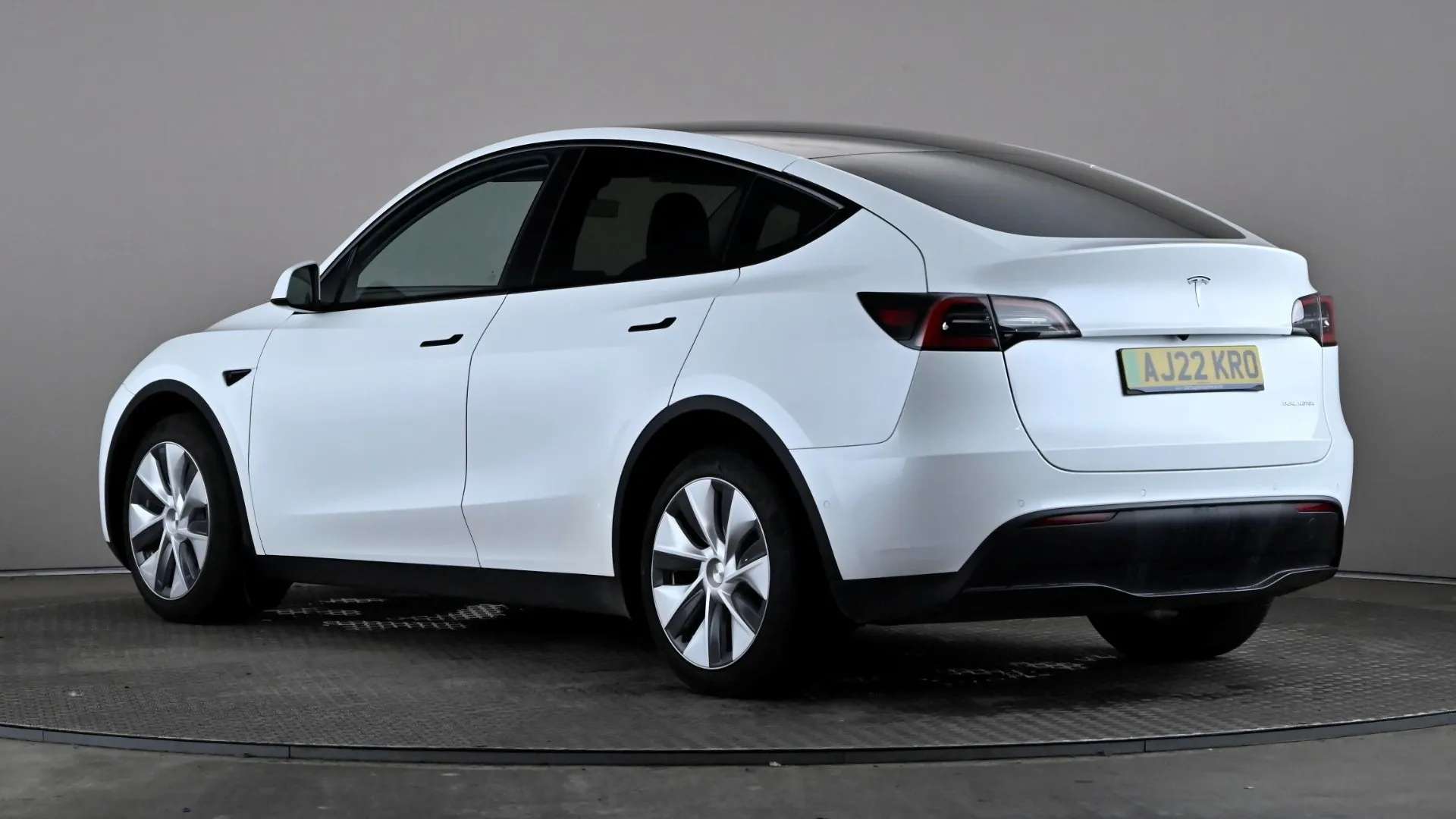A 2022 TESLA MODEL Y Long Range AWD Auto A 2022 TESLA MODEL Y Long Range AWD Auto