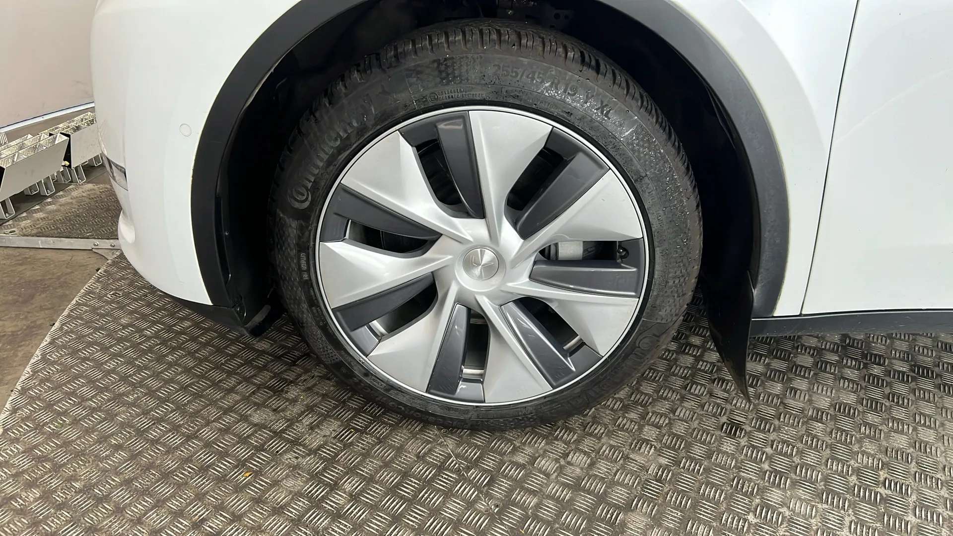 2022 TESLA MODEL Y 2022 TESLA MODEL Y