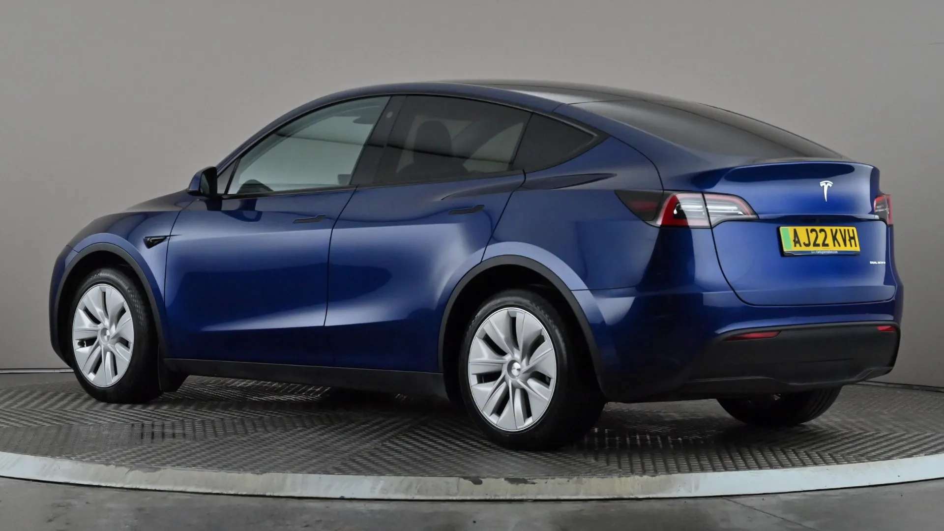 A 2022 TESLA MODEL Y Long Range AWD Auto A 2022 TESLA MODEL Y Long Range AWD Auto
