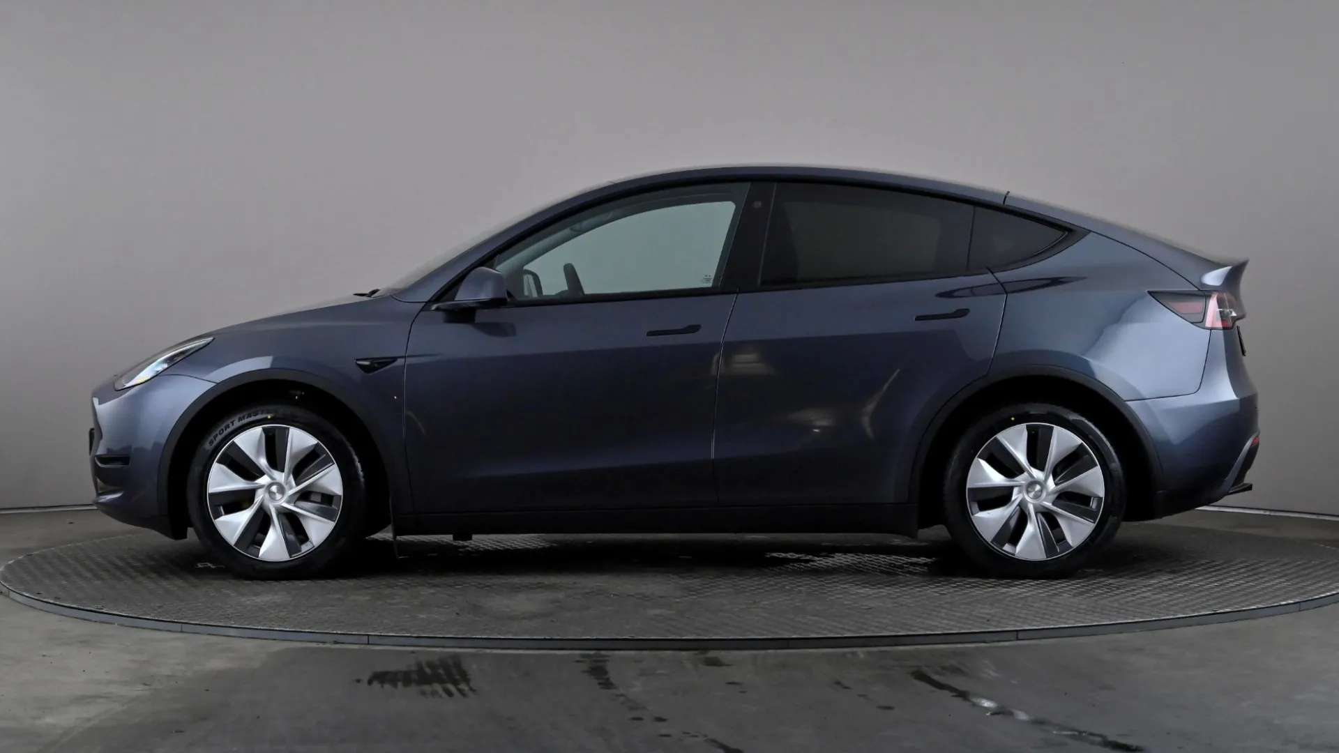 A 2023 TESLA MODEL Y Long Range AWD Auto A 2023 TESLA MODEL Y Long Range AWD Auto