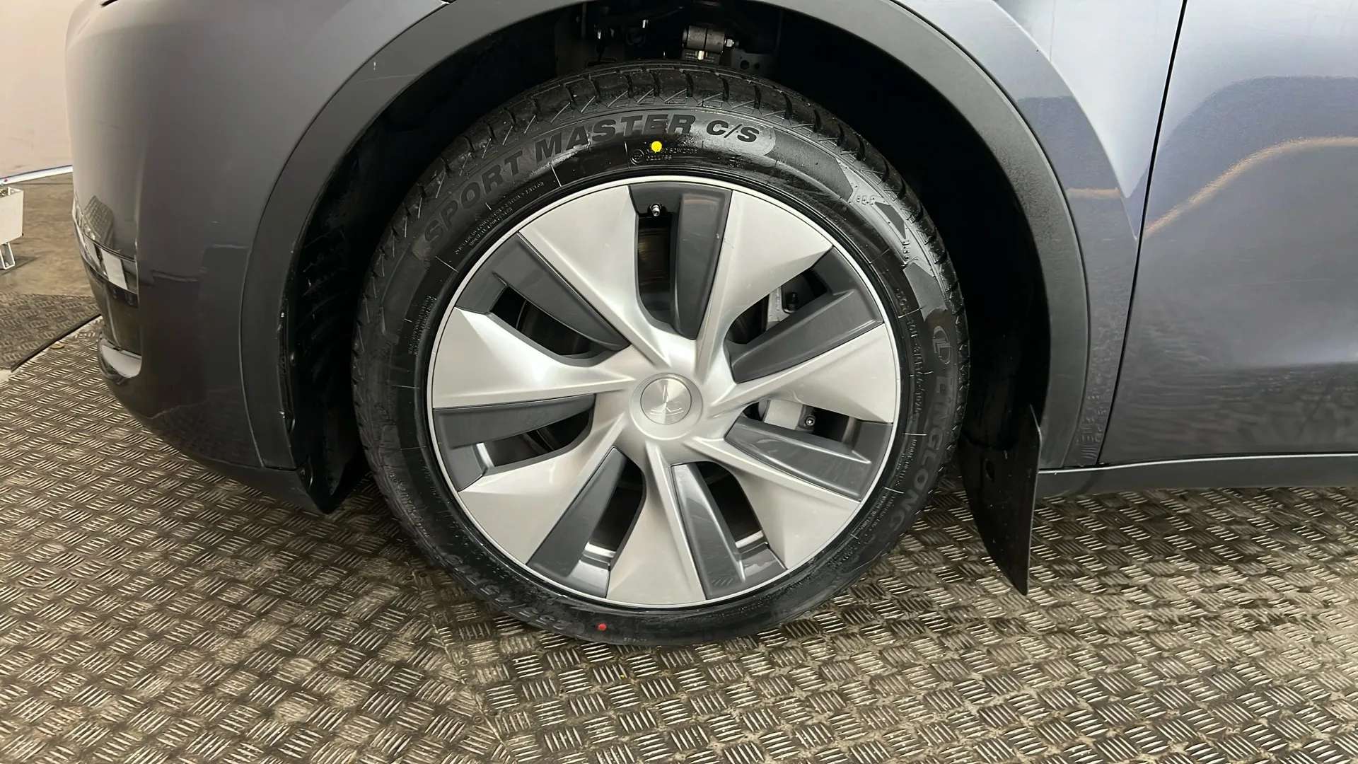 2023 TESLA MODEL Y 2023 TESLA MODEL Y