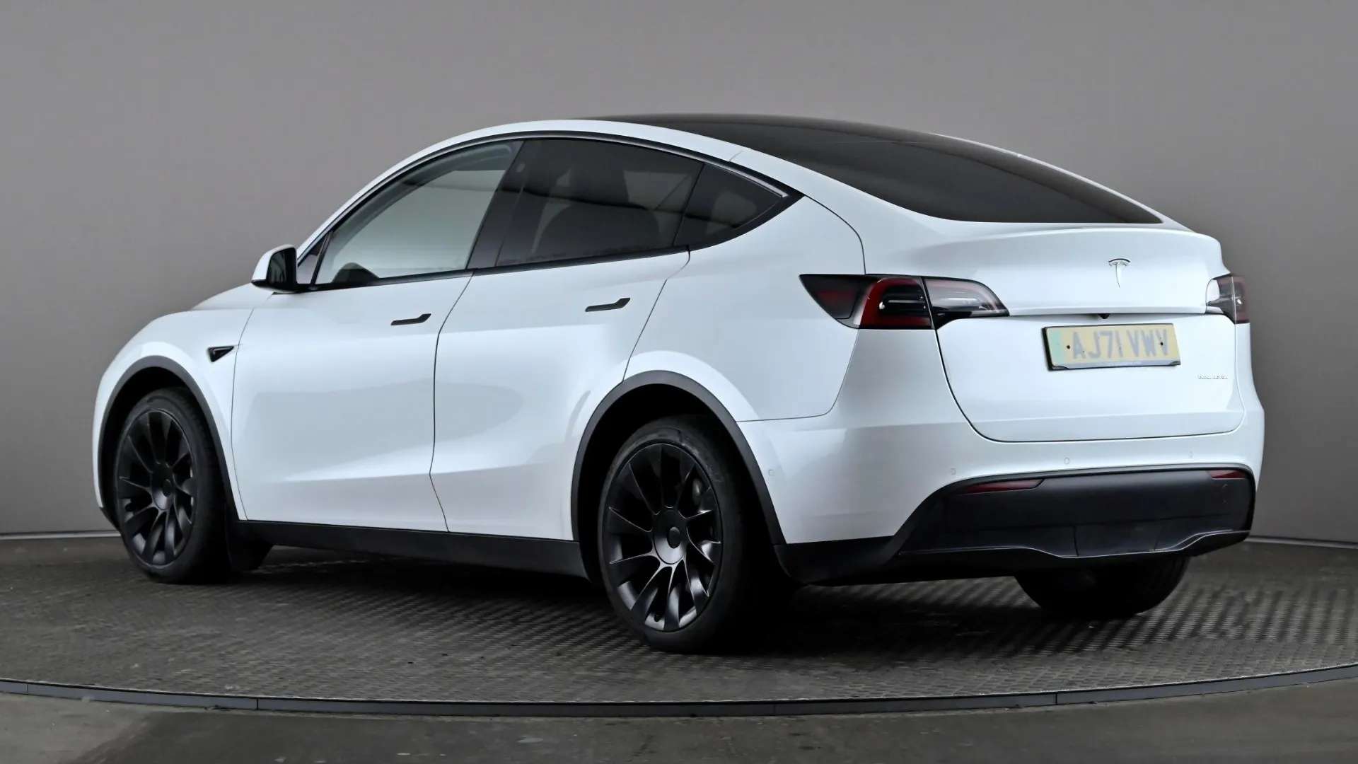 A 2022 TESLA MODEL Y Long Range AWD Auto A 2022 TESLA MODEL Y Long Range AWD Auto