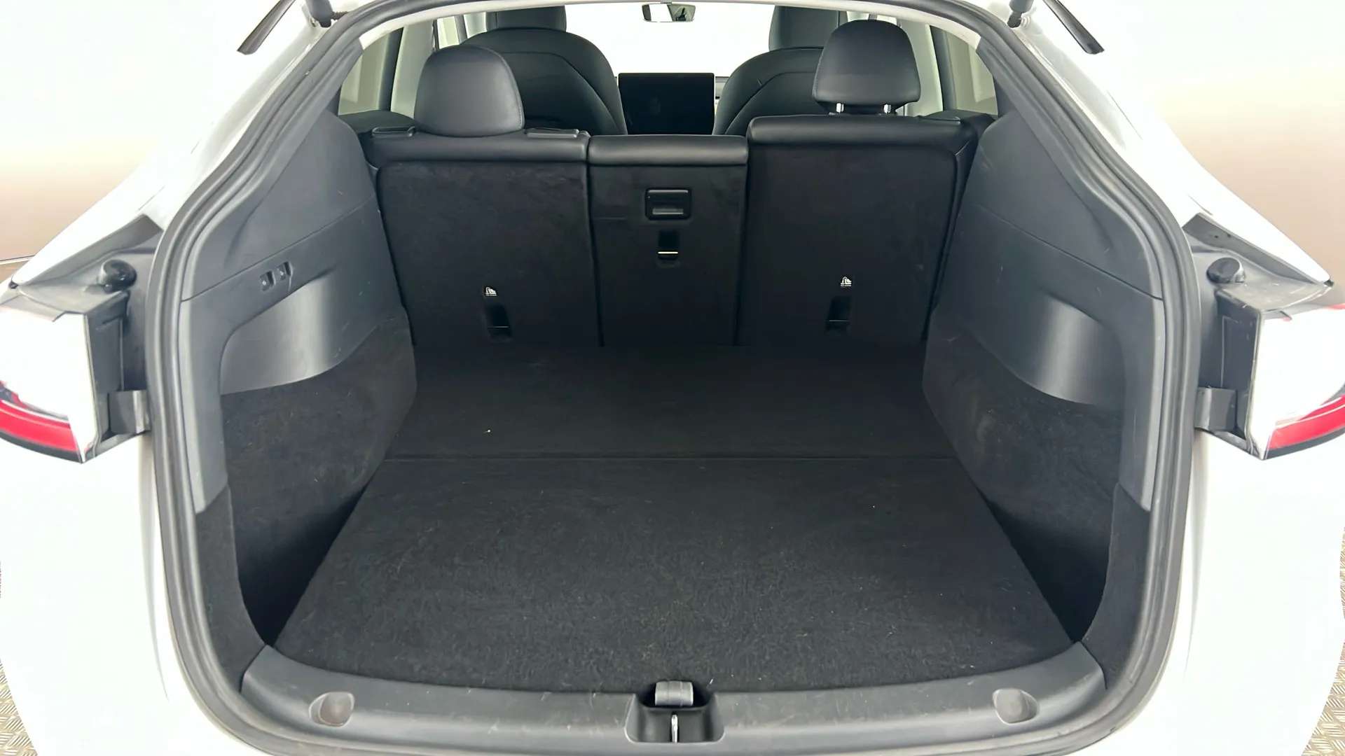2022 TESLA MODEL Y 2022 TESLA MODEL Y