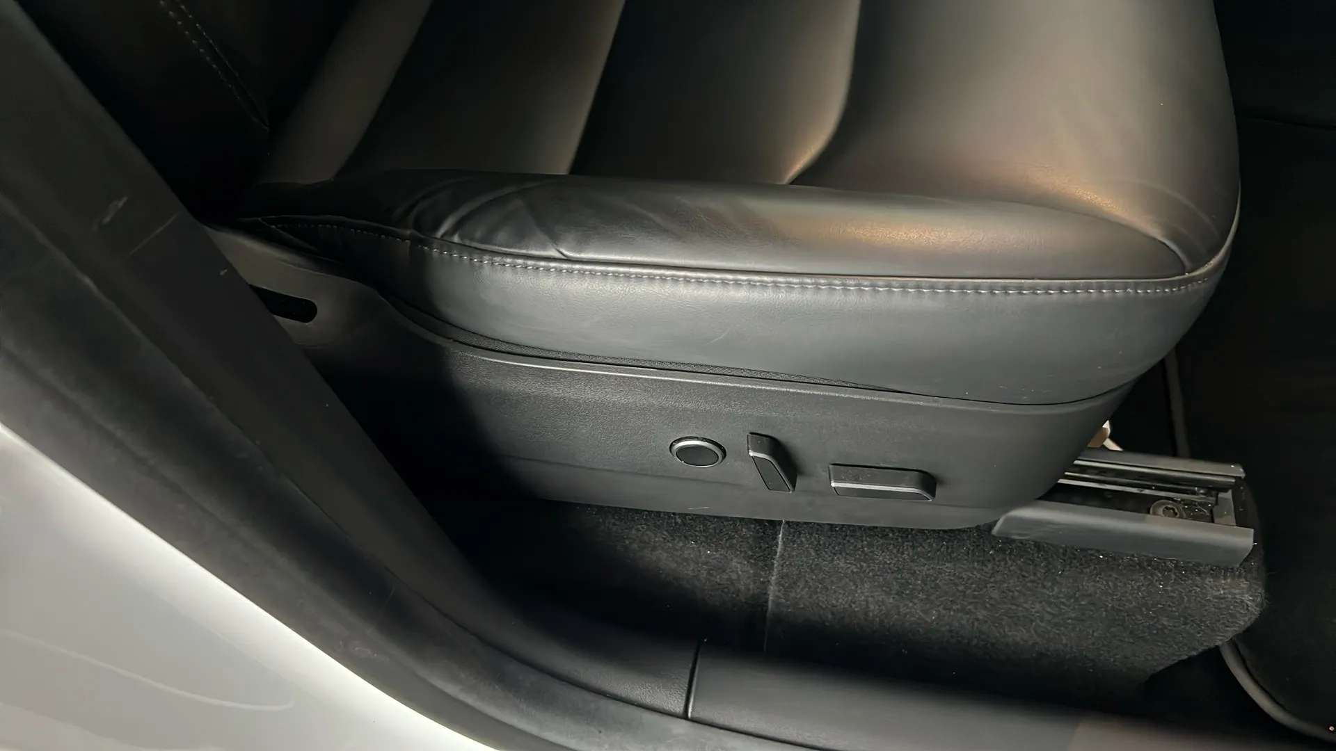2022 TESLA MODEL Y 2022 TESLA MODEL Y