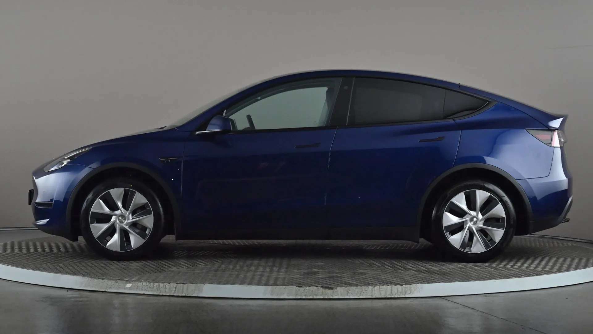 A 2022 TESLA MODEL Y Long Range AWD Auto A 2022 TESLA MODEL Y Long Range AWD Auto