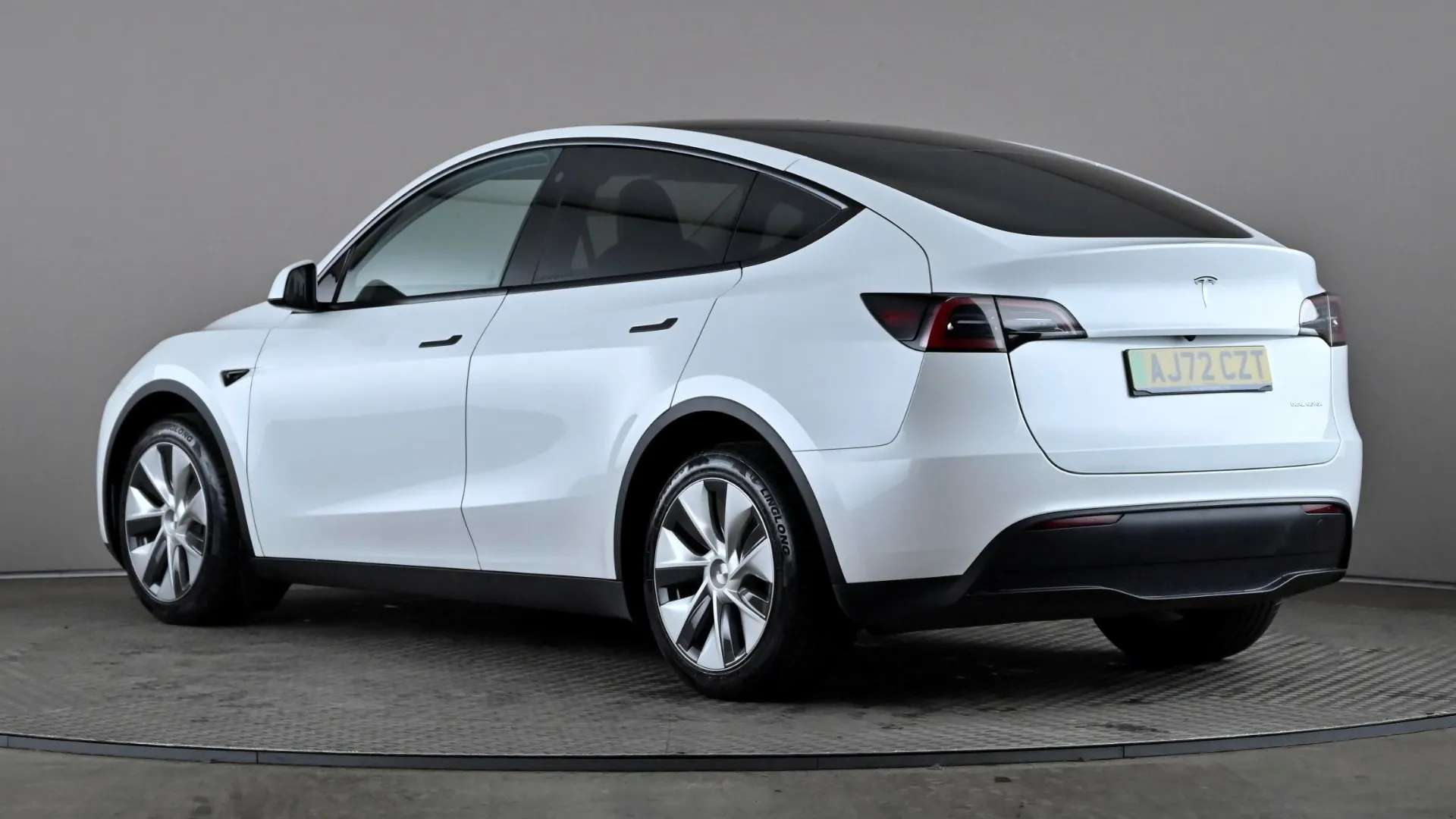 A 2022 TESLA MODEL Y Long Range AWD Auto A 2022 TESLA MODEL Y Long Range AWD Auto