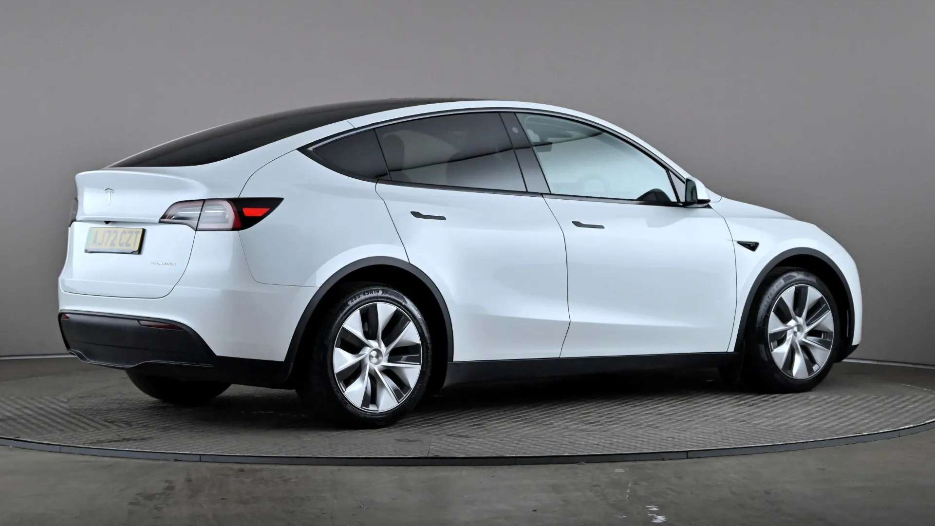 2022 TESLA MODEL Y 2022 TESLA MODEL Y