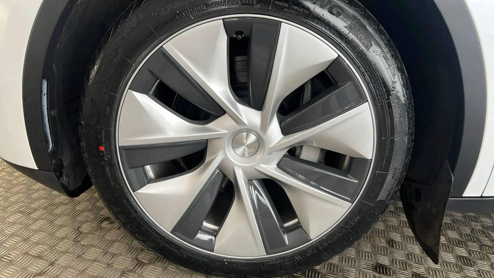 2022 TESLA MODEL Y 2022 TESLA MODEL Y