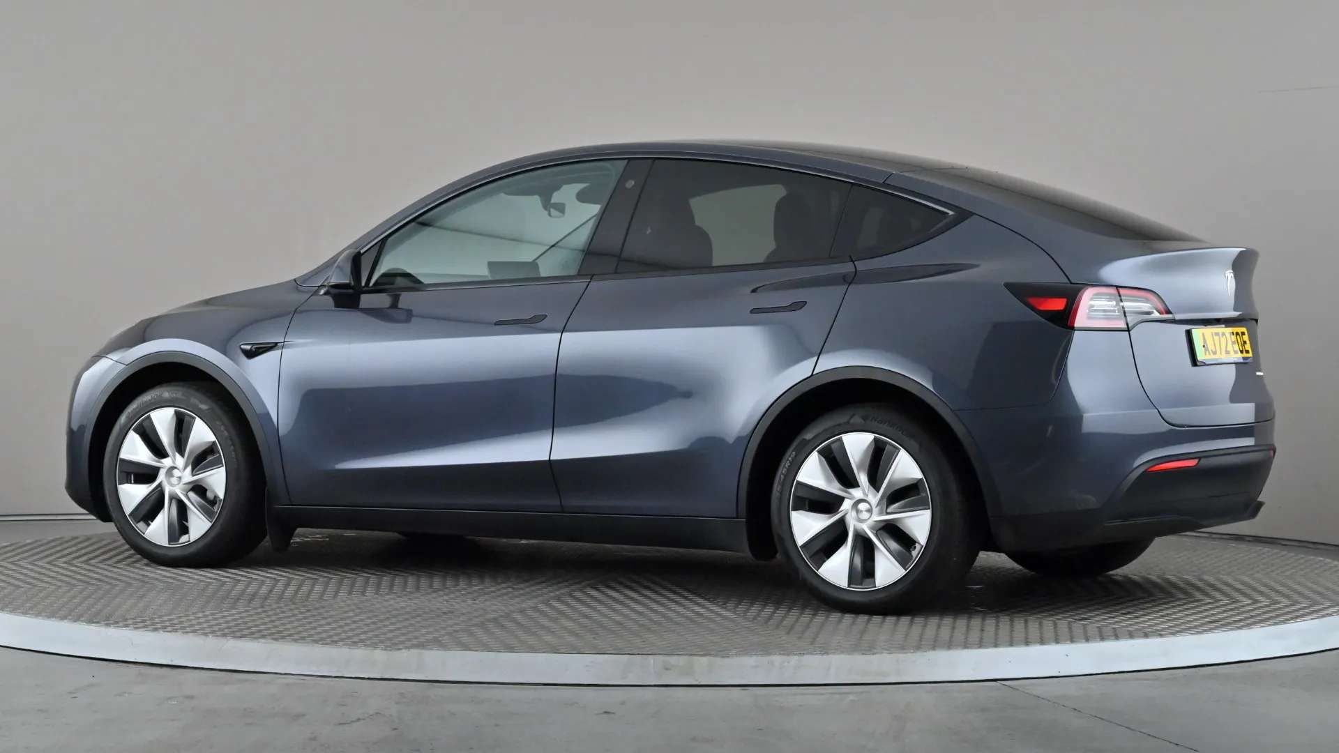 A 2022 TESLA MODEL Y Long Range AWD Auto A 2022 TESLA MODEL Y Long Range AWD Auto