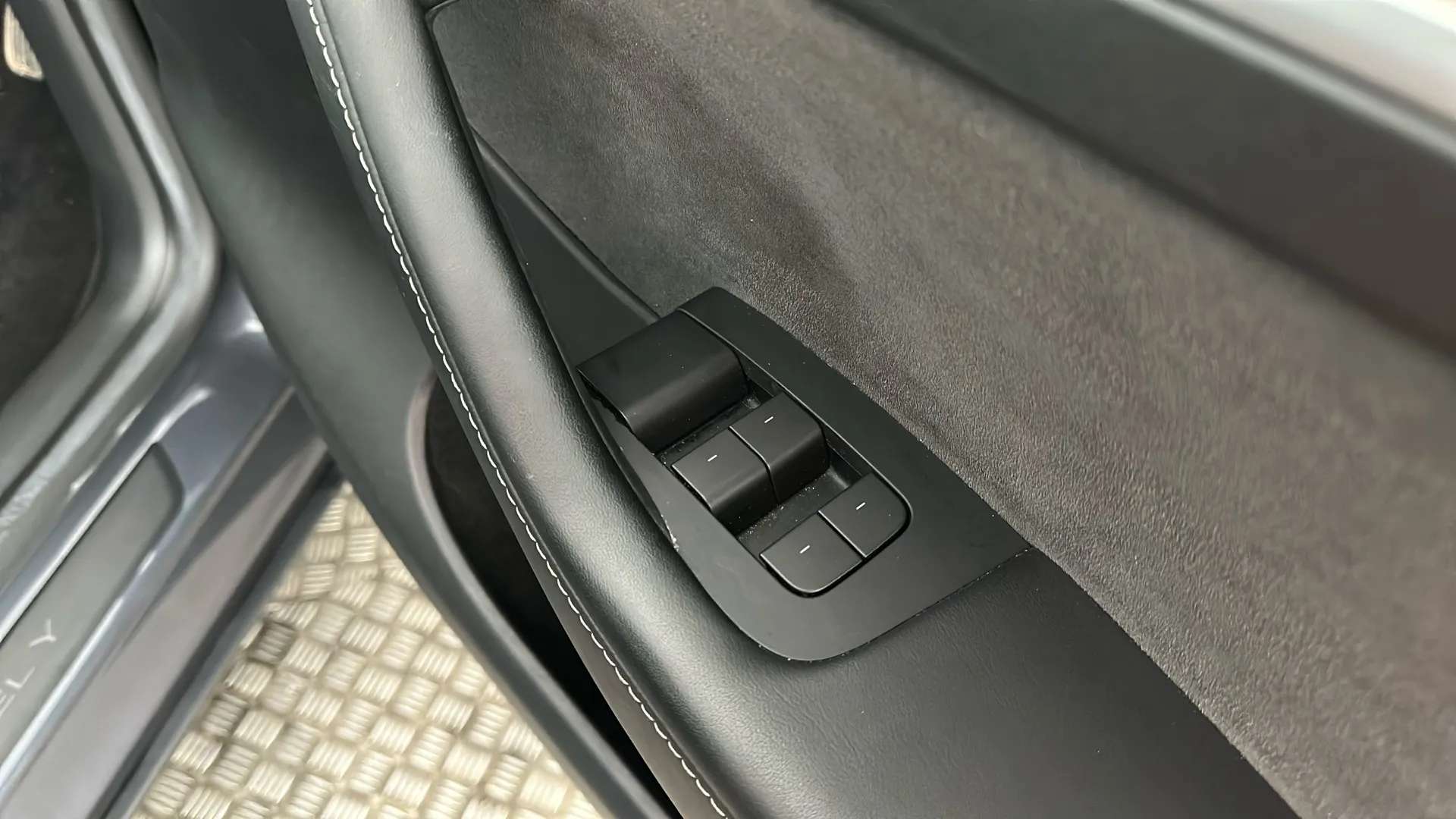 2022 TESLA MODEL Y 2022 TESLA MODEL Y